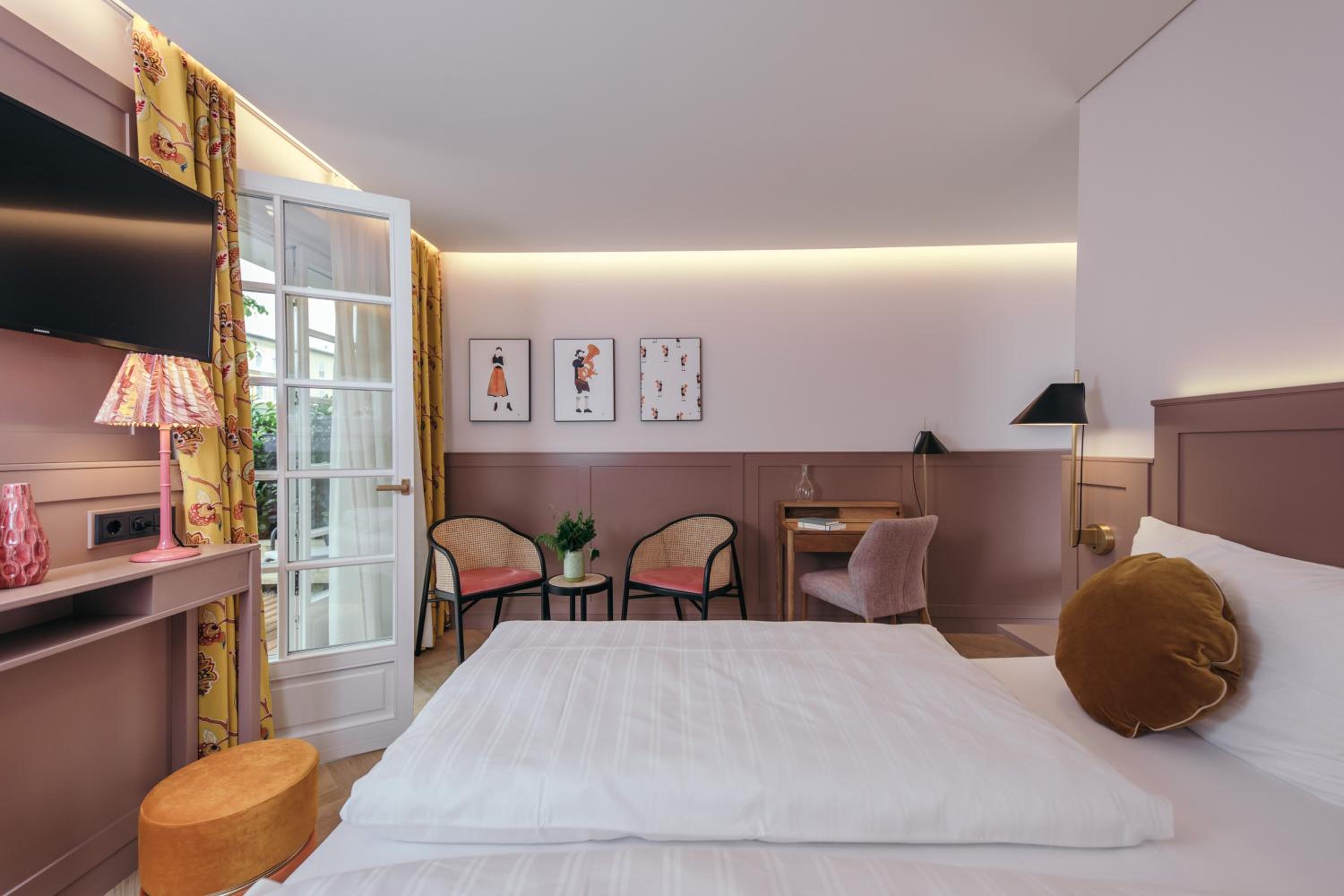 Double Room (1 Adult) photo 2