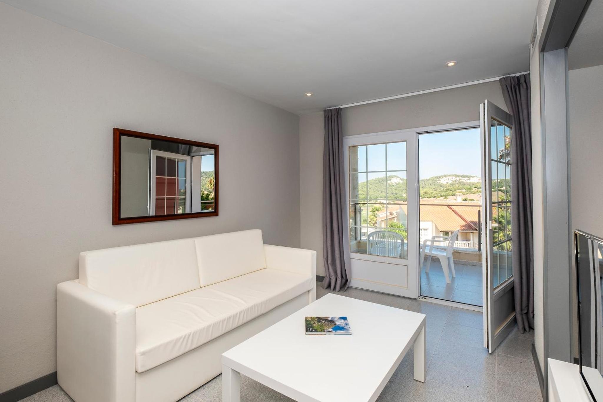 One-Bedroom Apartment (2 Adults + 1 Child)