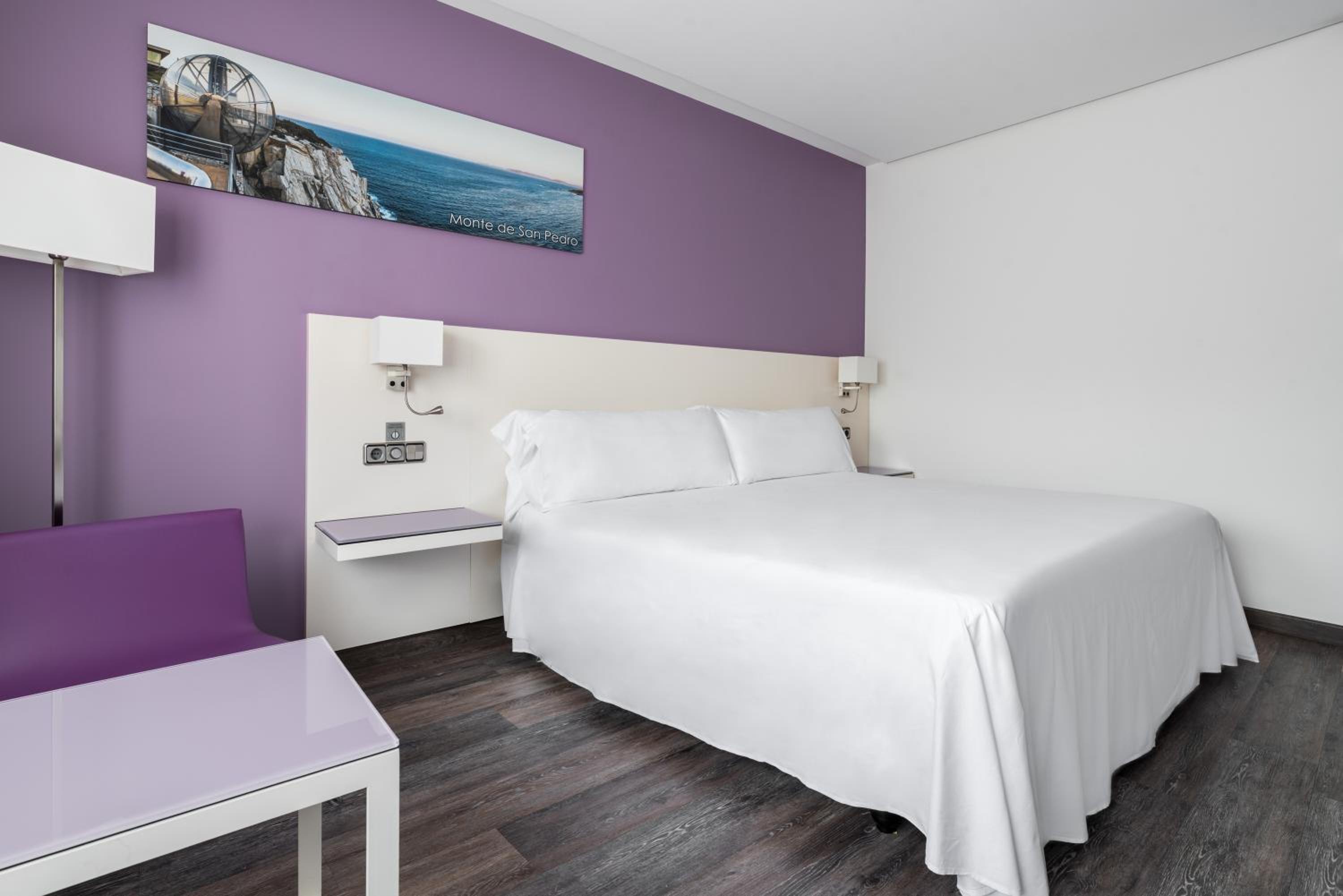 Double or Twin Room - Photo 6