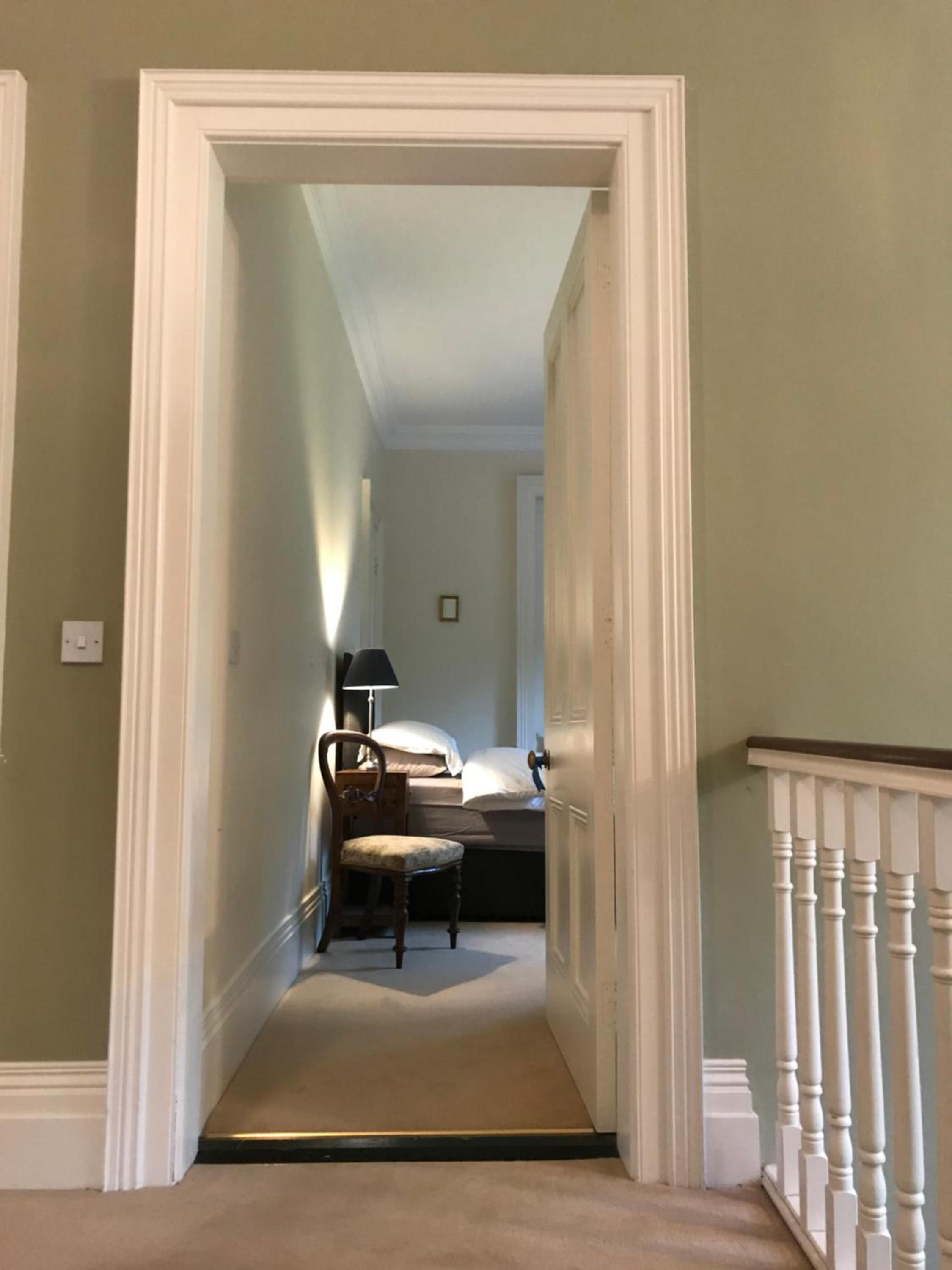 Double Room - Photo 5