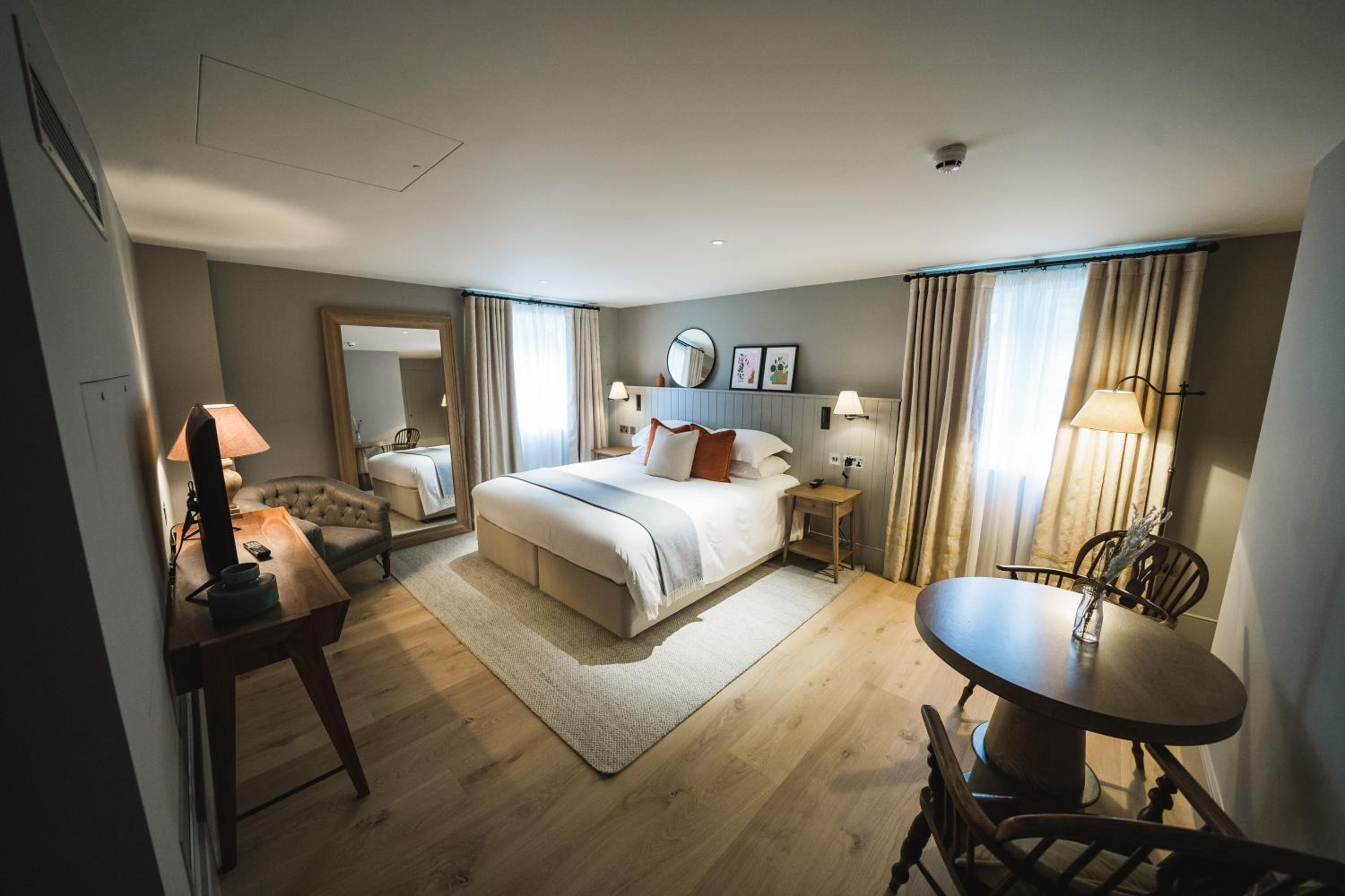 Wellington Lodge Deluxe Room Plus photo 1