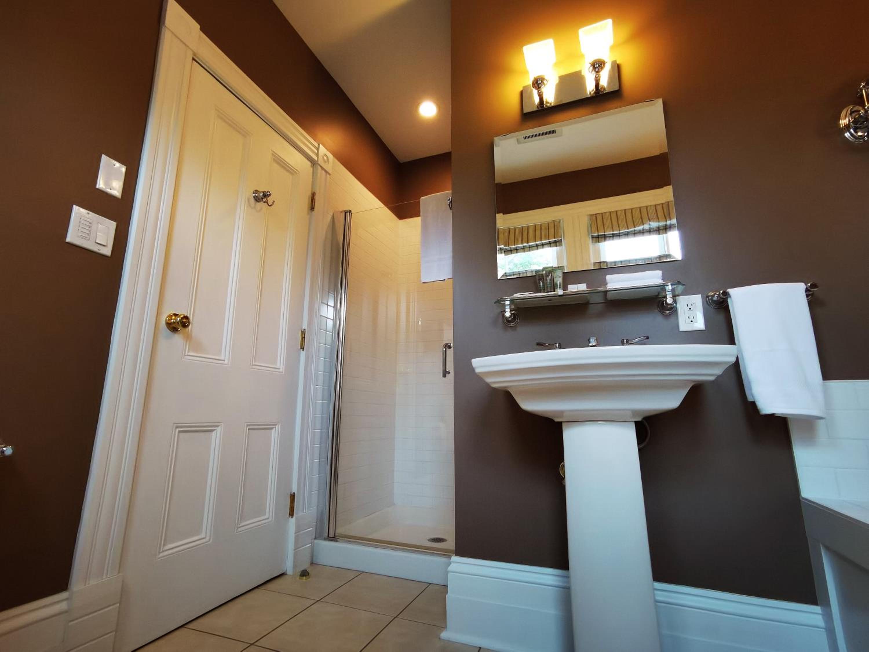 Superior King Room photo 2