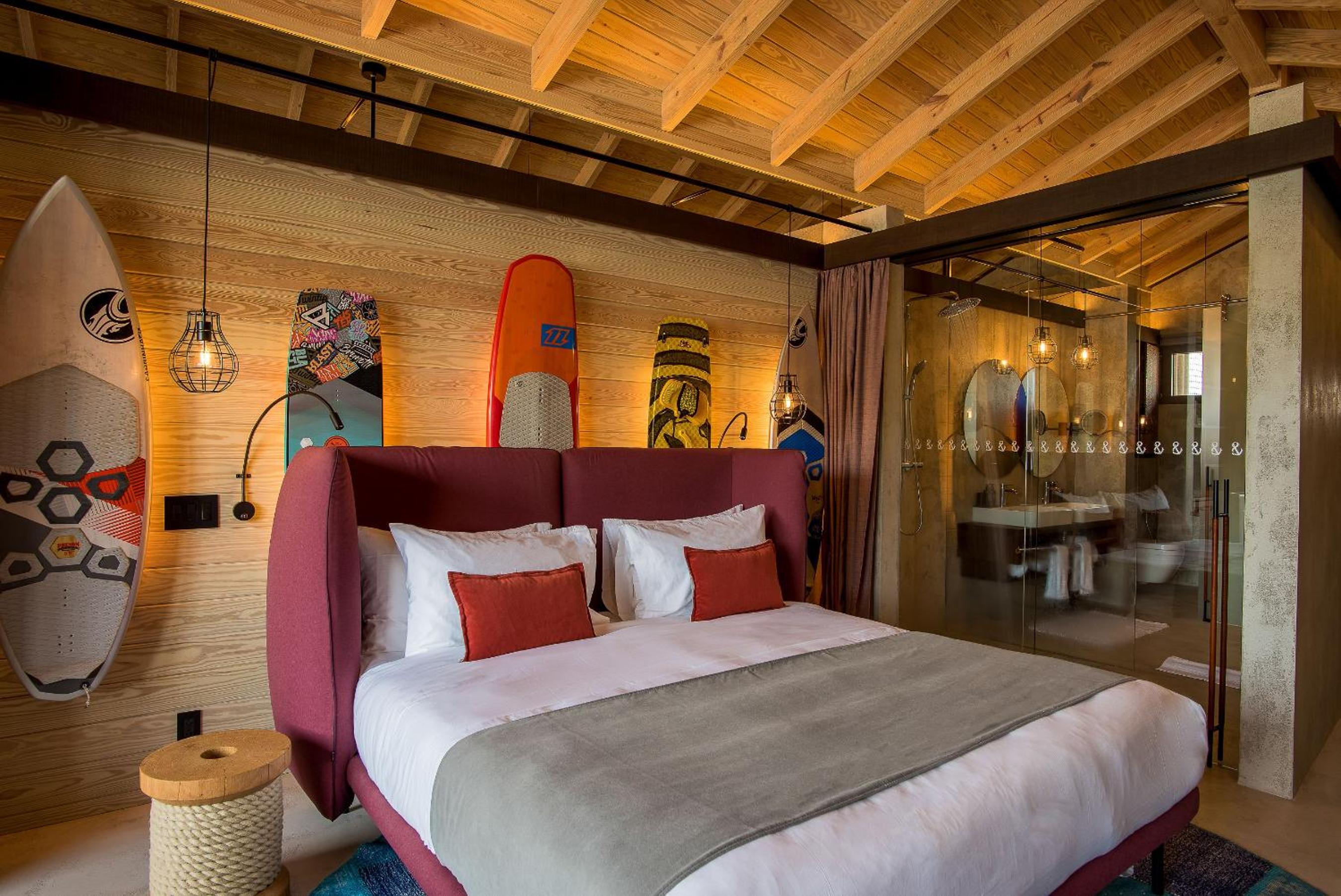 Deluxe King Room with Sea View and Sundeck