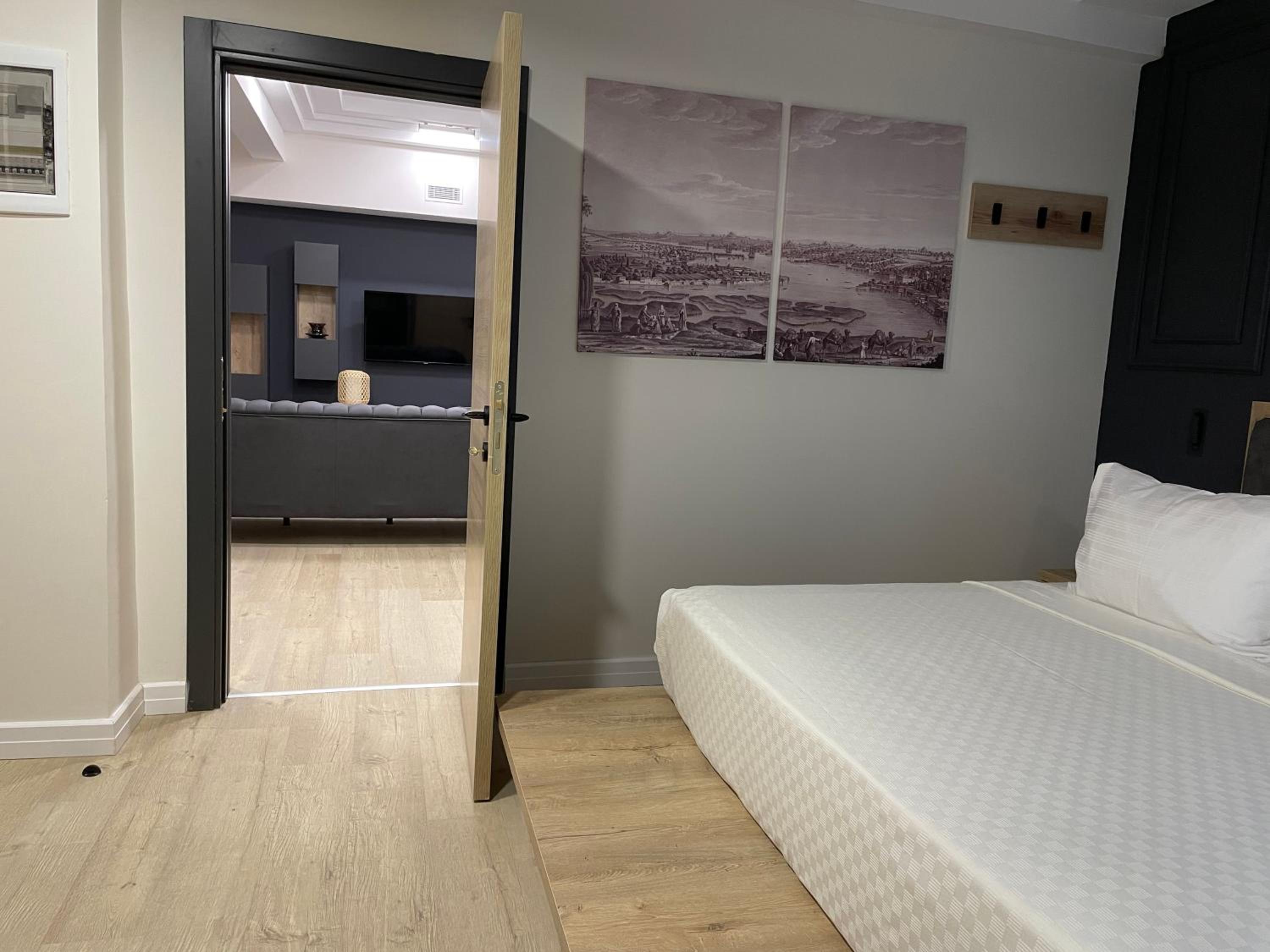Two-Bedroom Suite photo 1