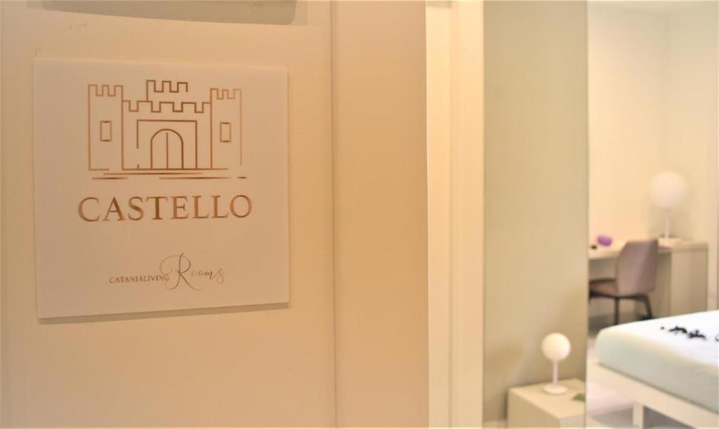 Double Room with Balcony - Photo 3