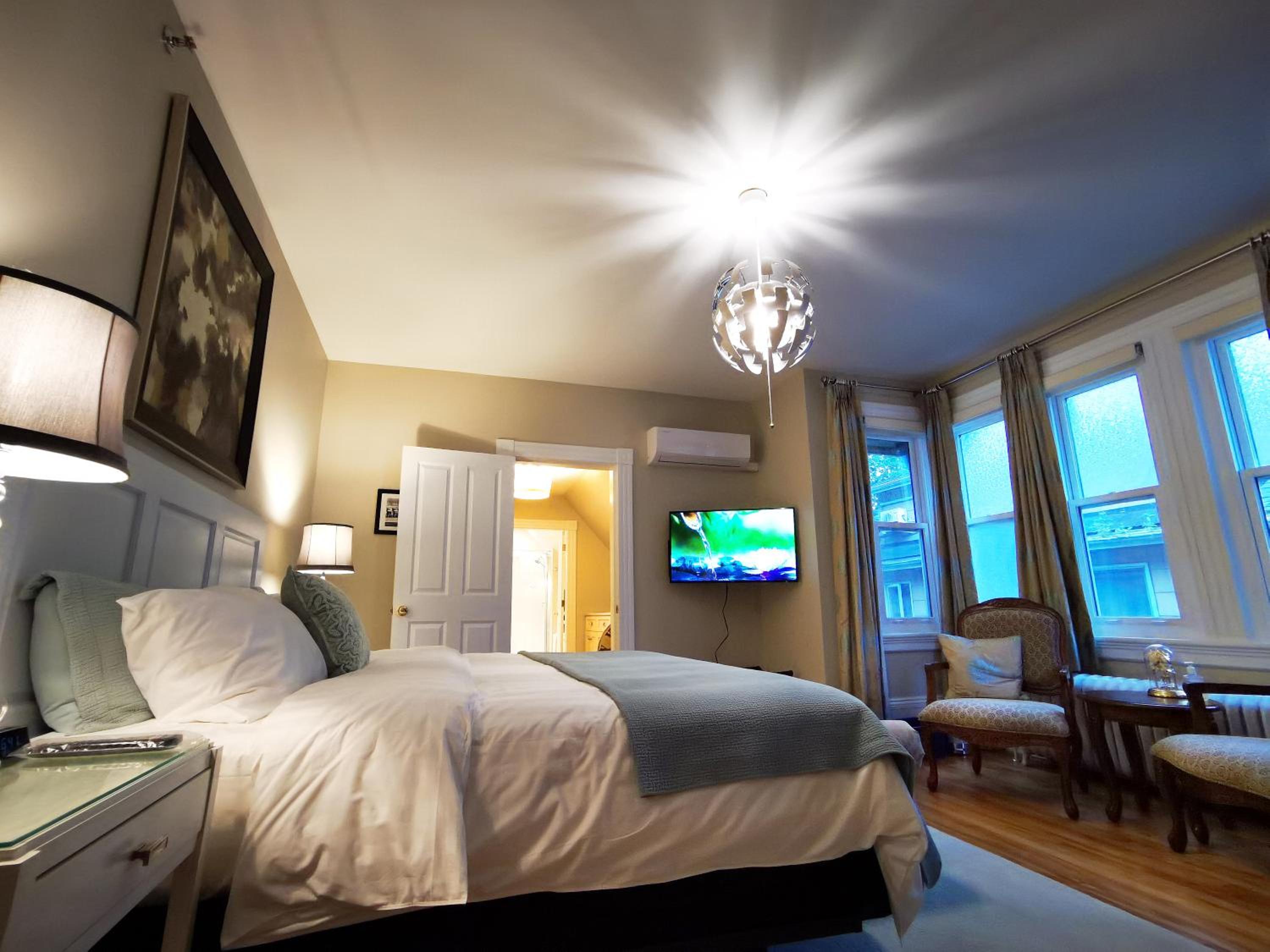 King Suite photo 3