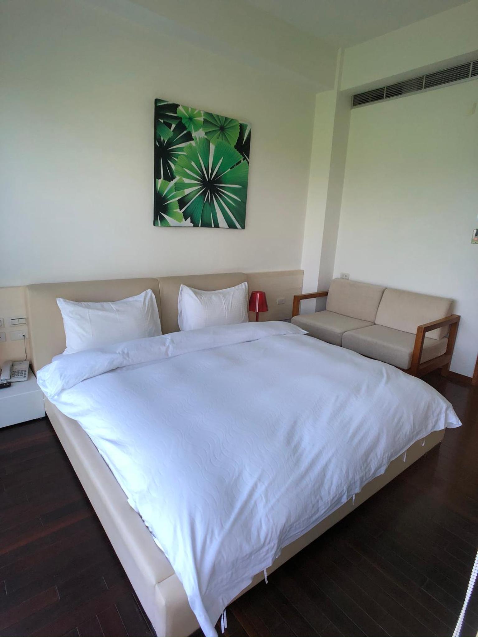 Standard Double Room - Photo 8