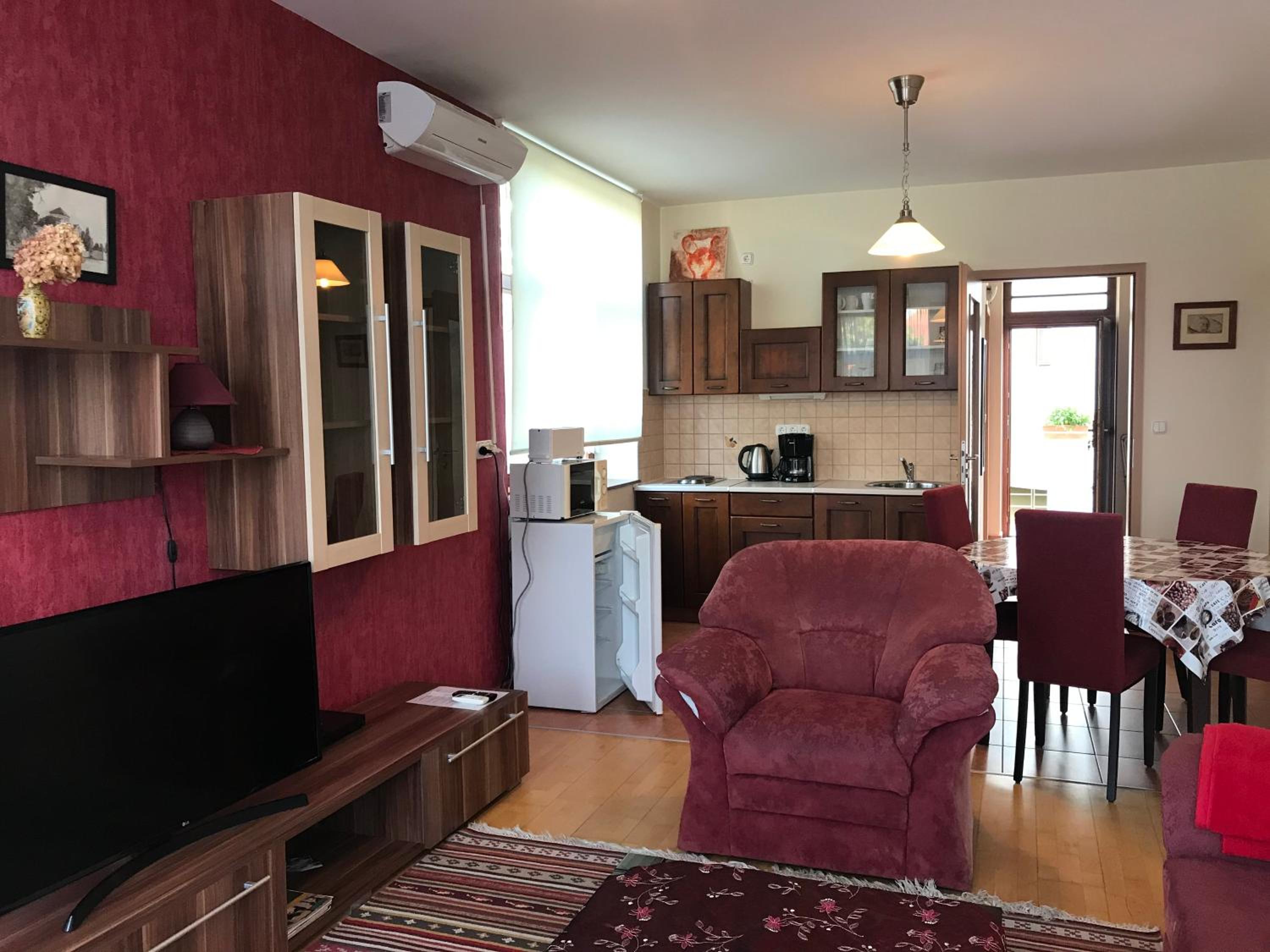One-Bedroom Apartment (2 Adults) - Photo 23