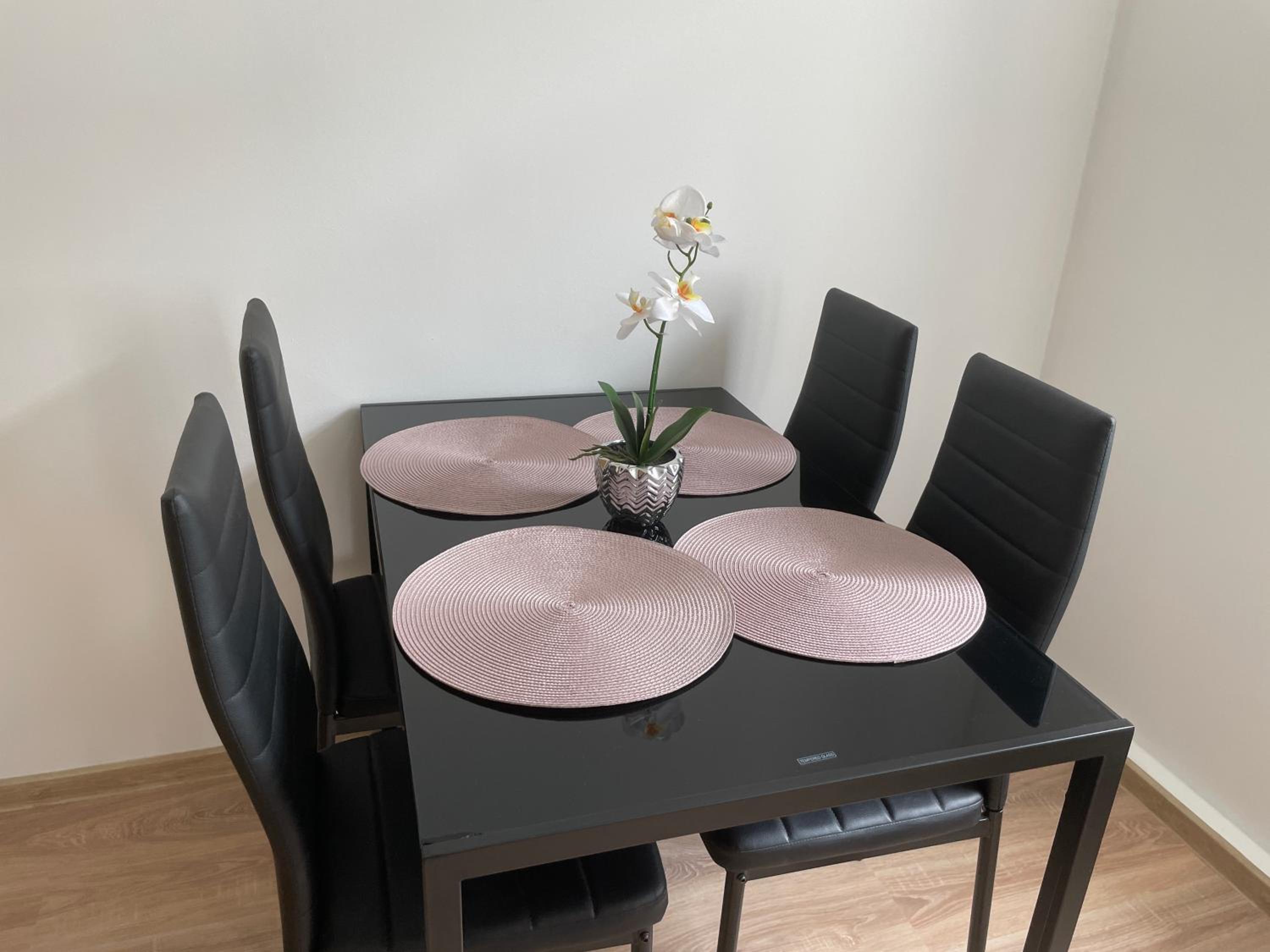 Apartment - Photo 10