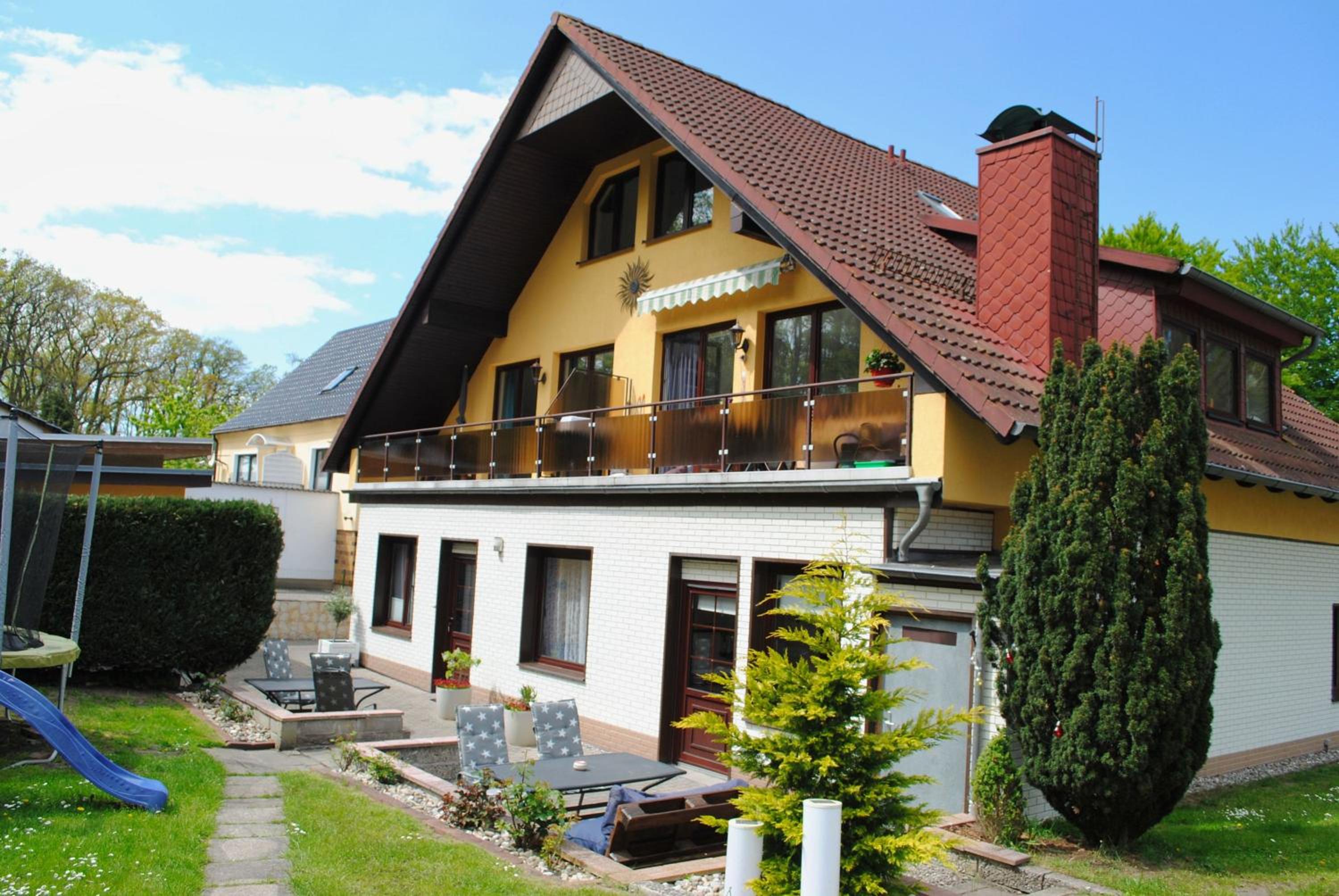 Apartment with Terrace photo 1