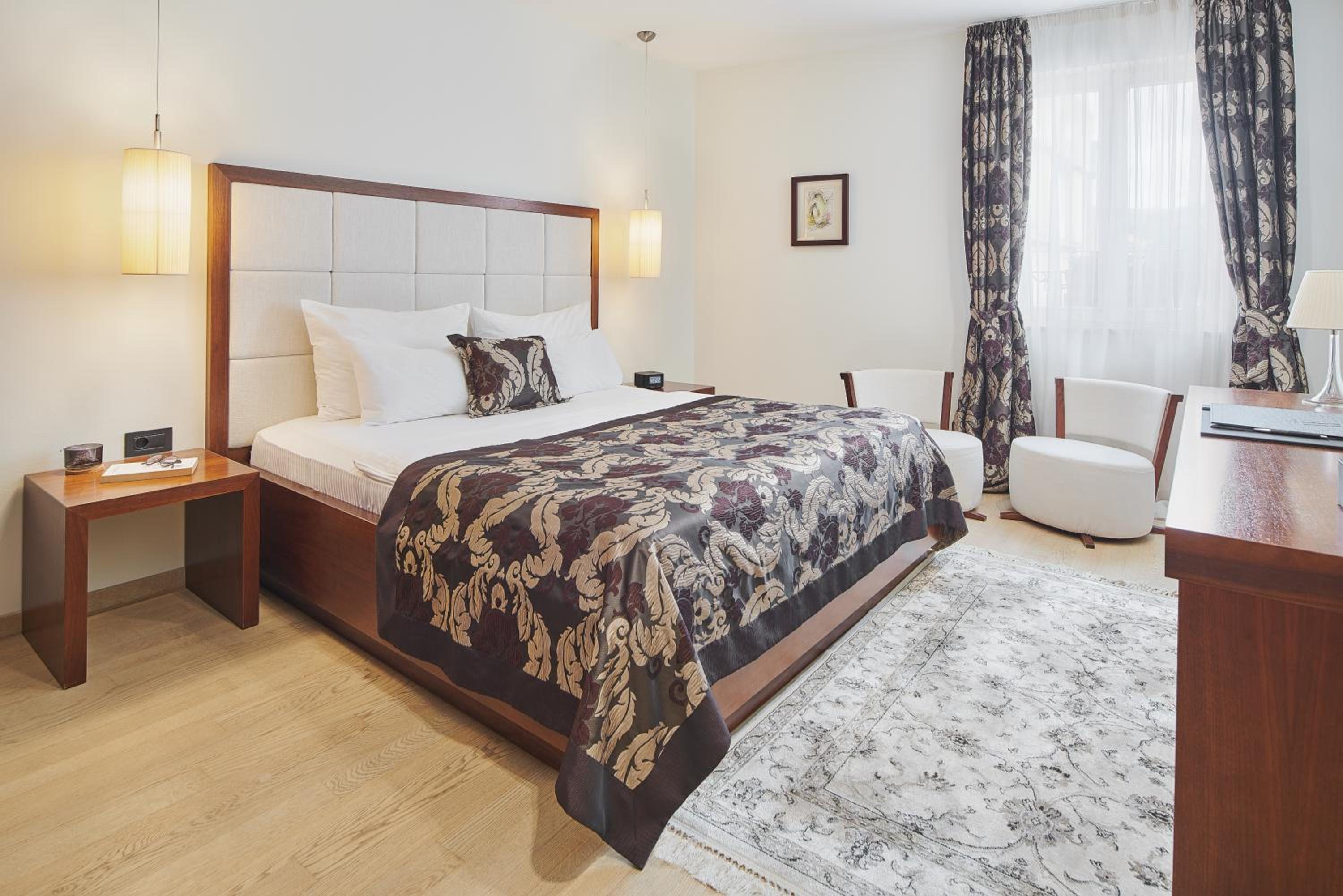Deluxe Double Room - Photo 1