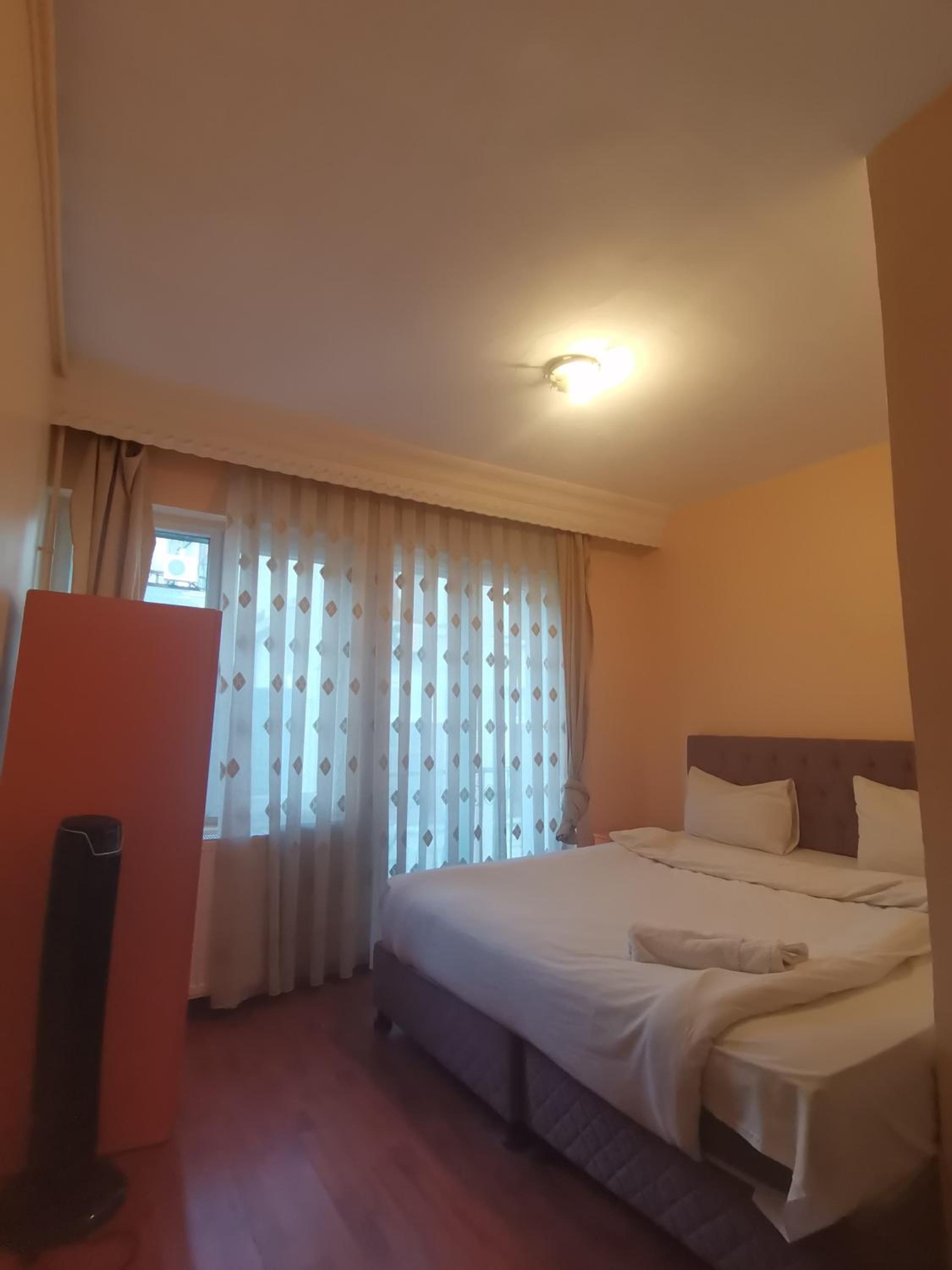Double Room With Balcony photo 2