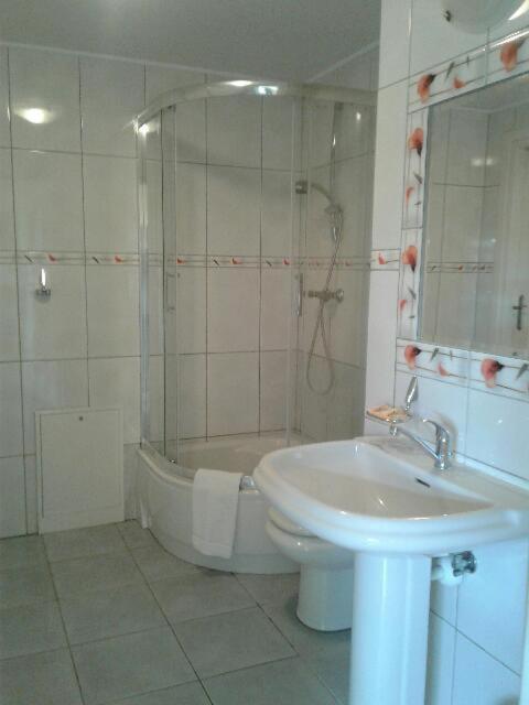 Standard Apartment (4 Adults) - Photo 10