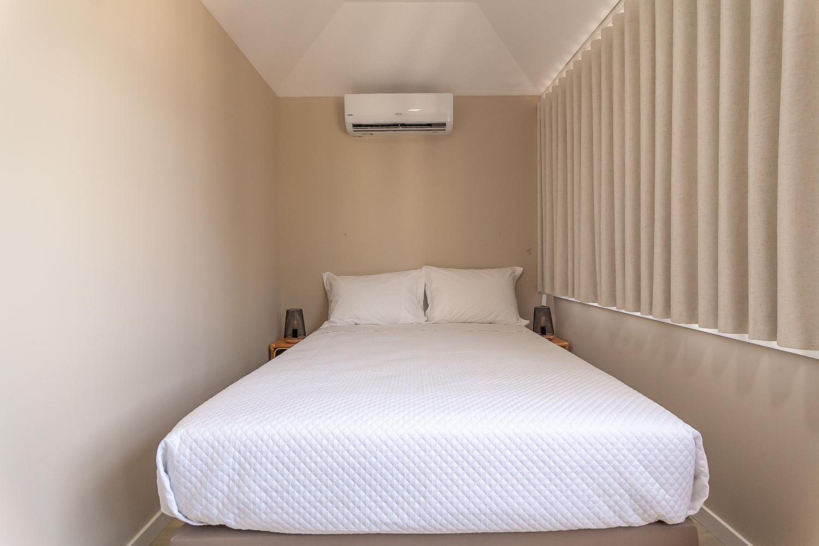 Double Room with Private Bathroom - Photo 7