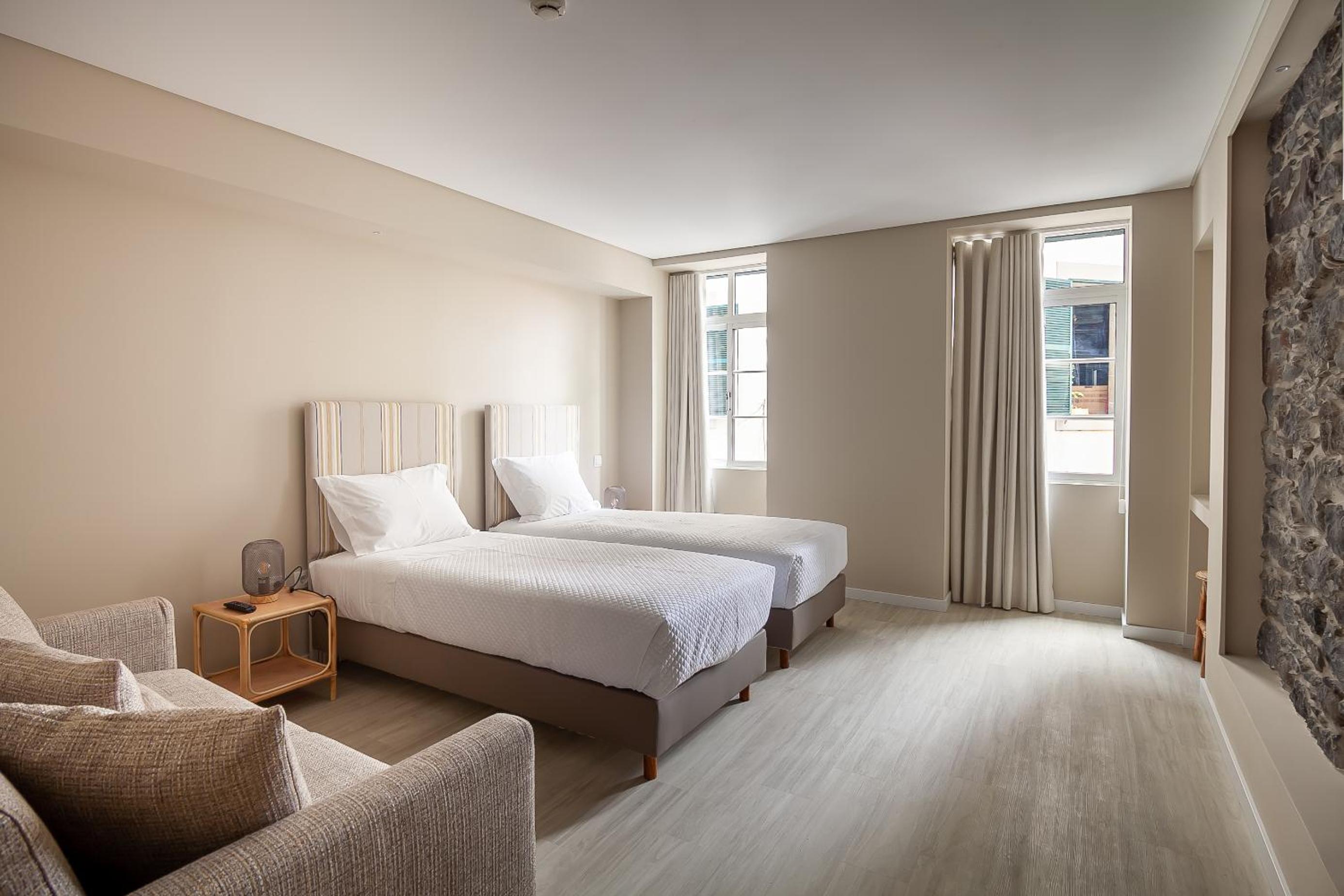 One-Bedroom Suite - Photo 1