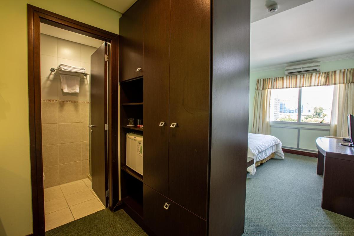Deluxe Twin Room photo 3
