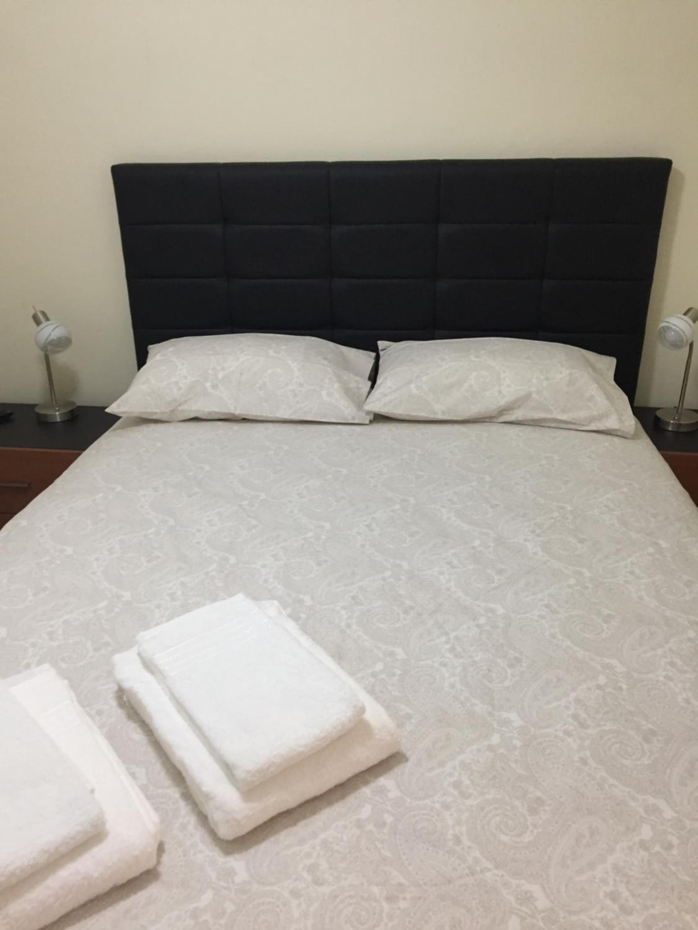 Two-Bedroom House photo 2