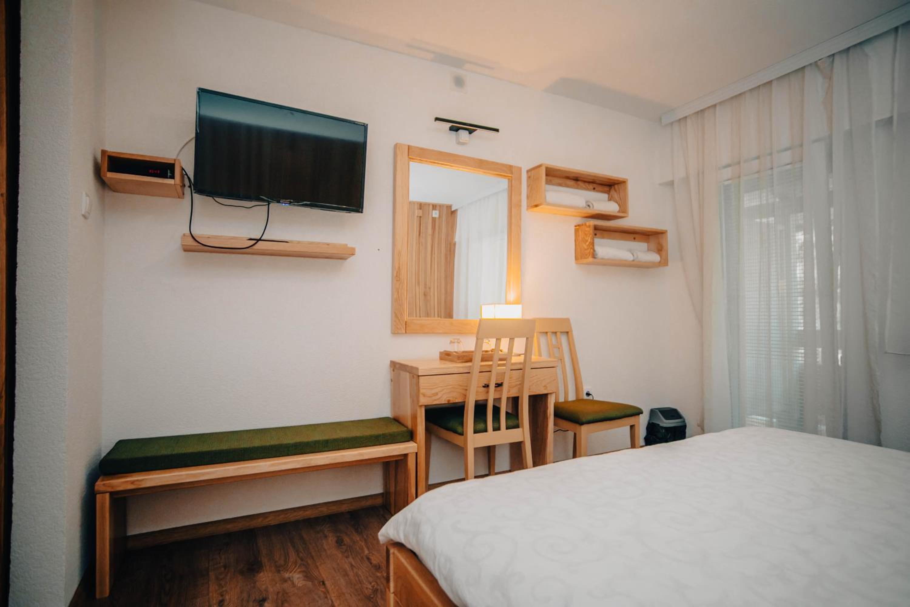 Double Room with Terrace - Photo 6
