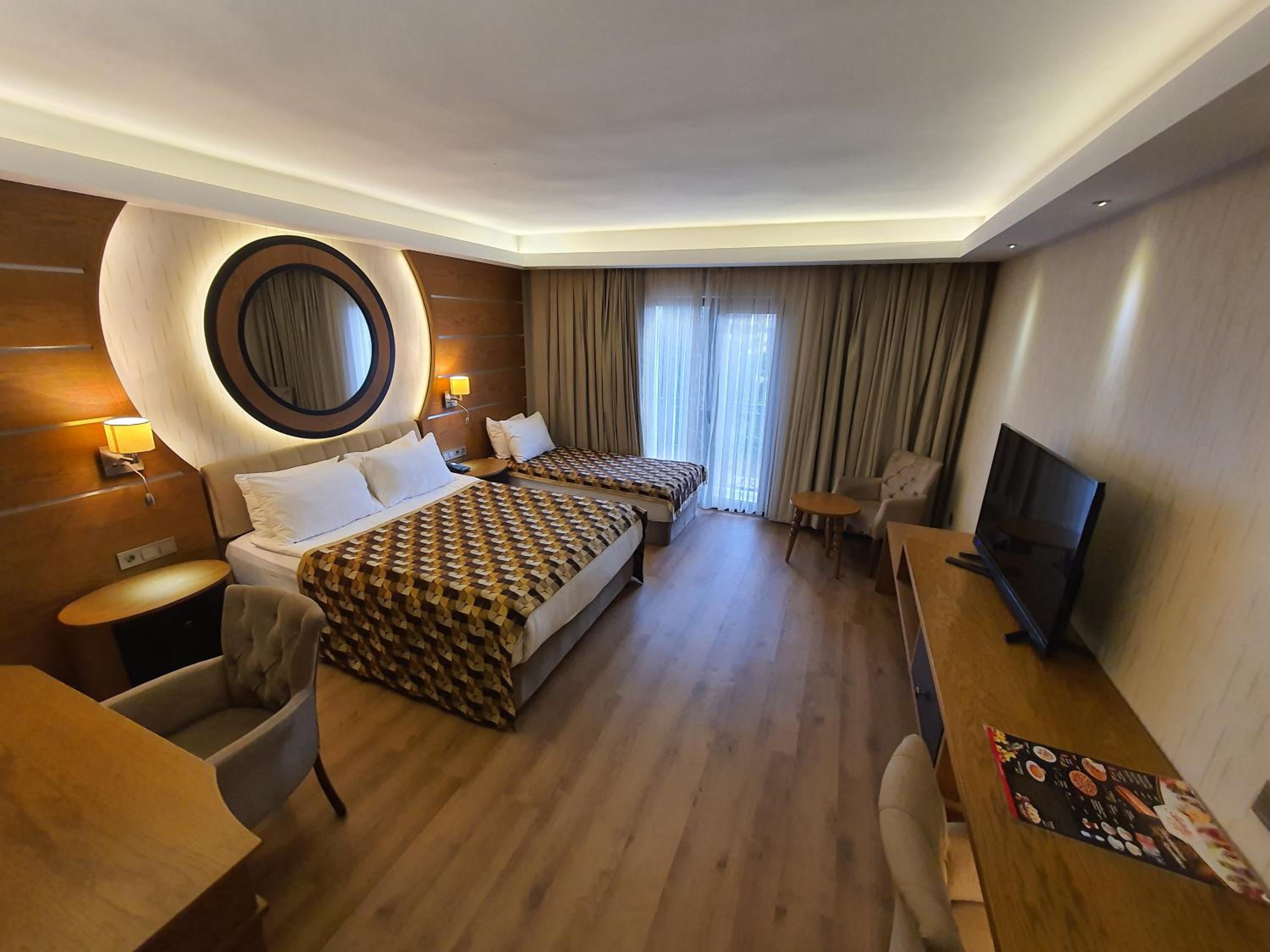 Triple Room with View photo 1