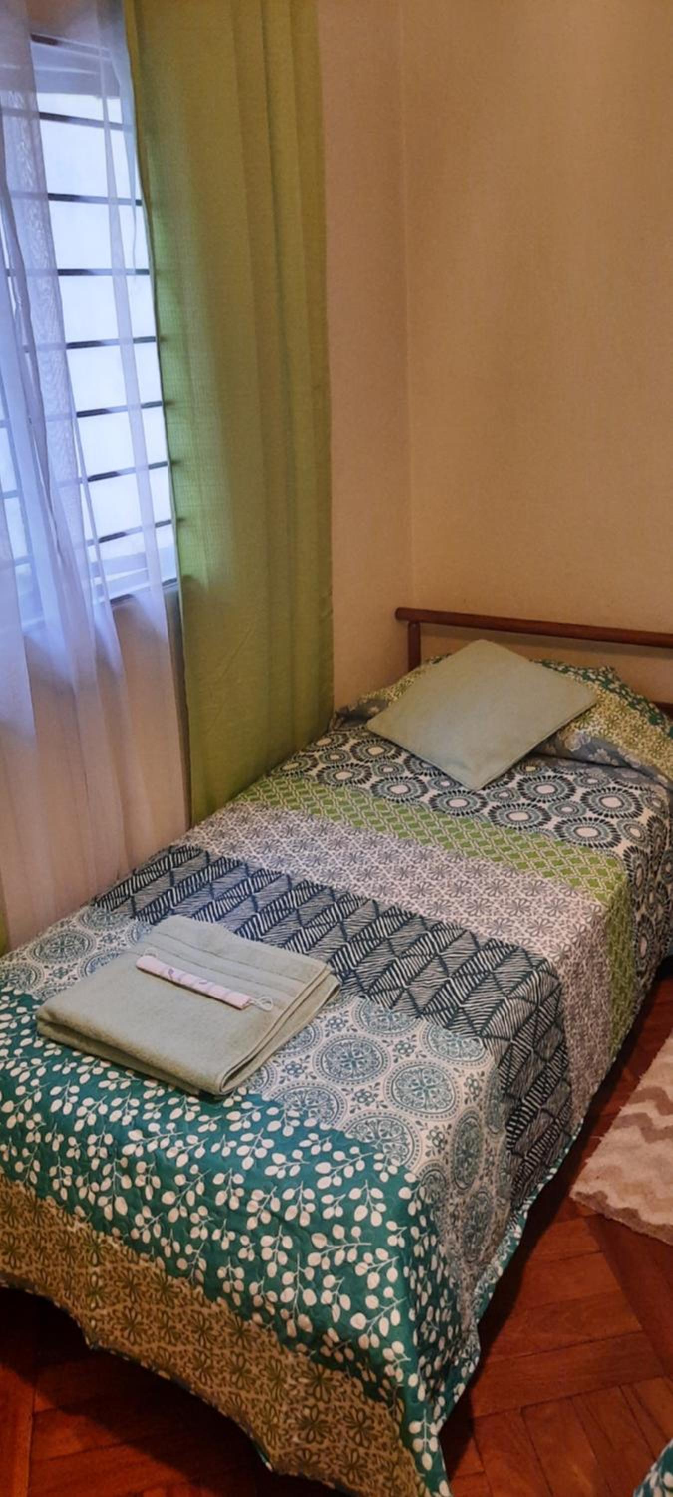 Twin Room with Shared Bathroom photo 3