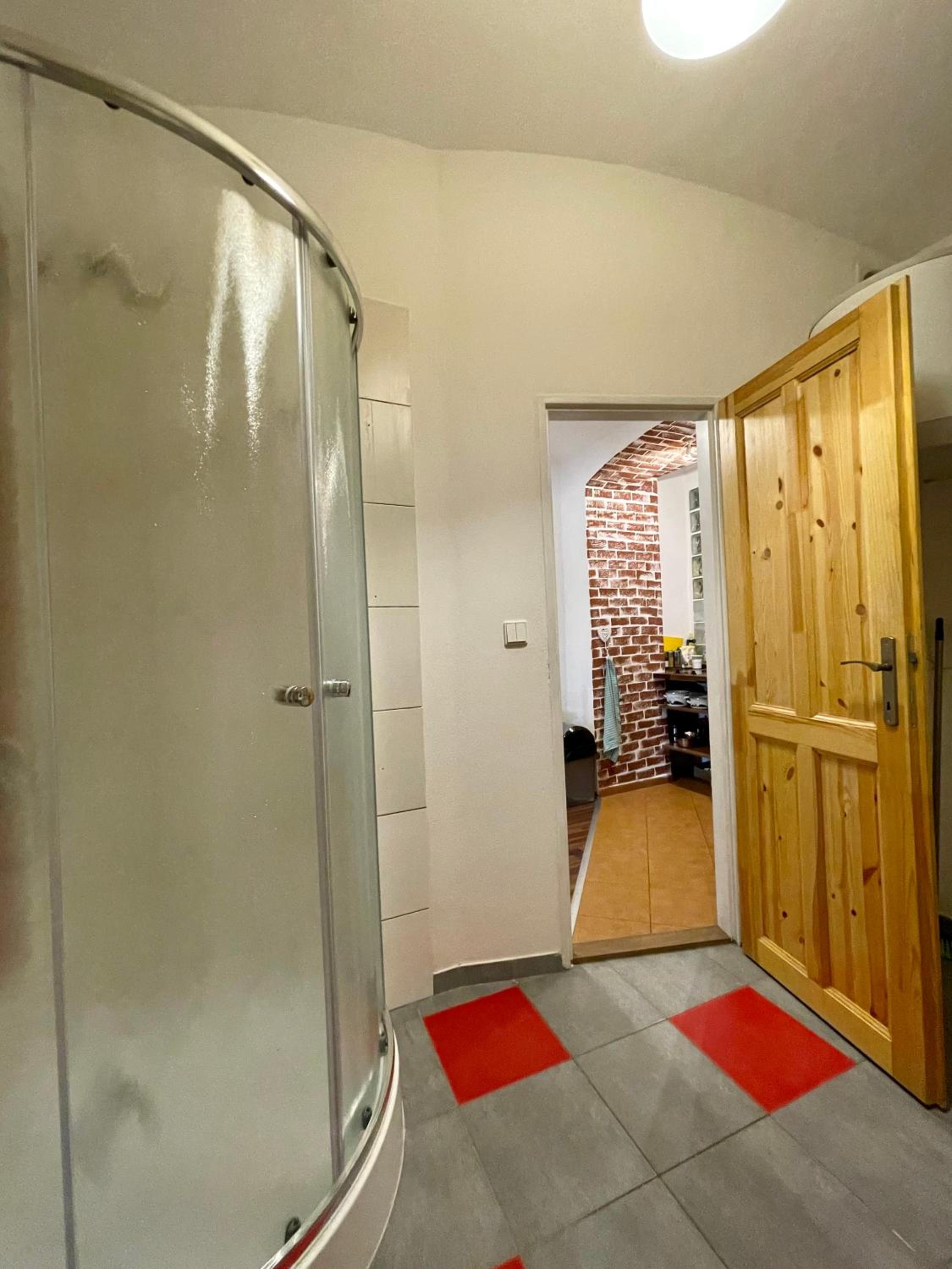 Double Room - Photo 2