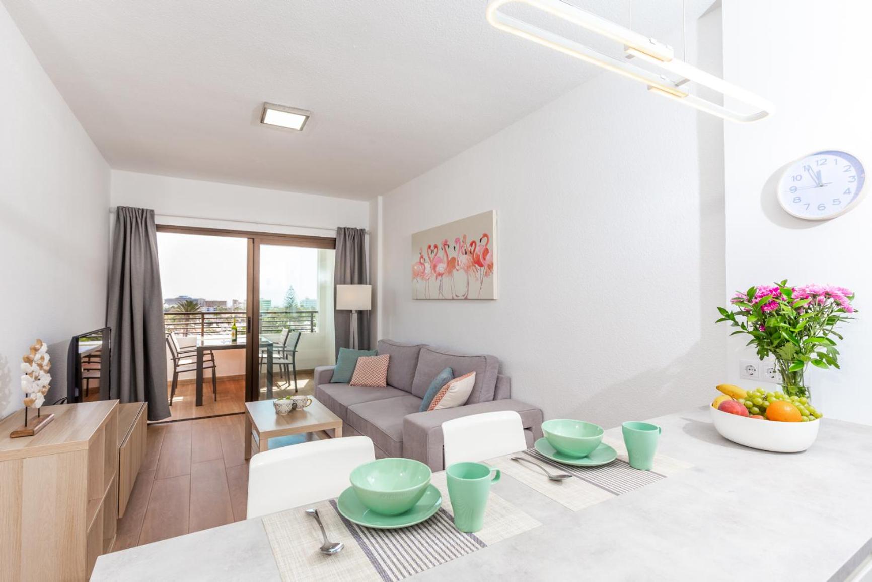 Apartamento con vista al mar