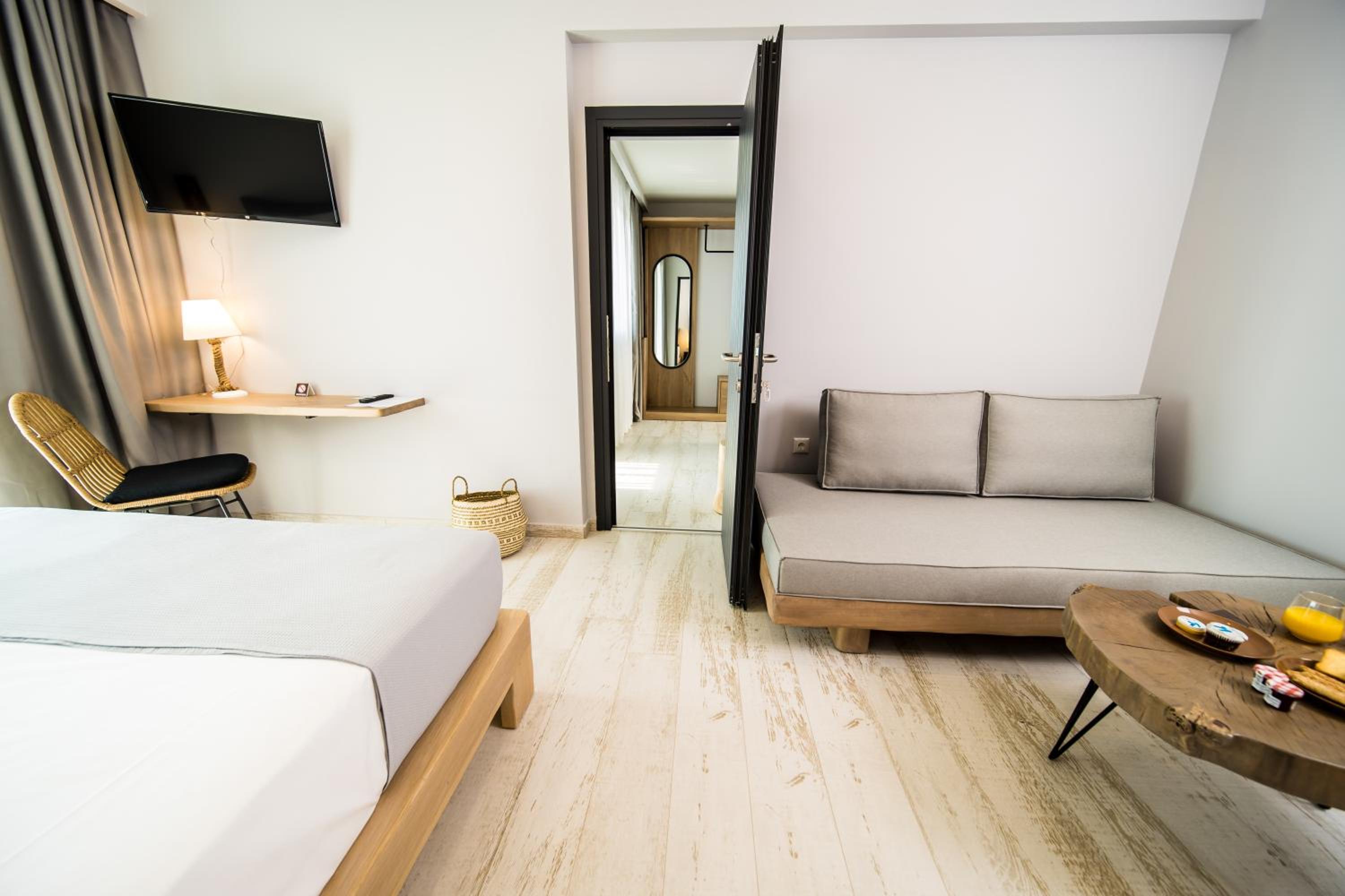 Superior Apartment