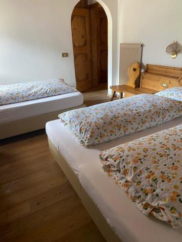 Triple Room with Private Bathroom - Photo 1