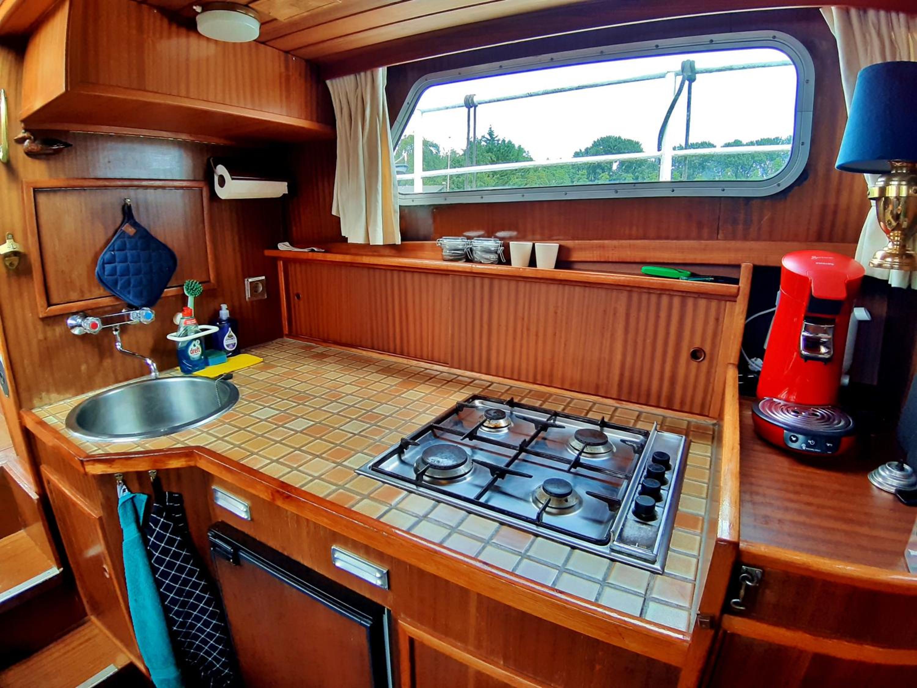 Mobile Home photo 1