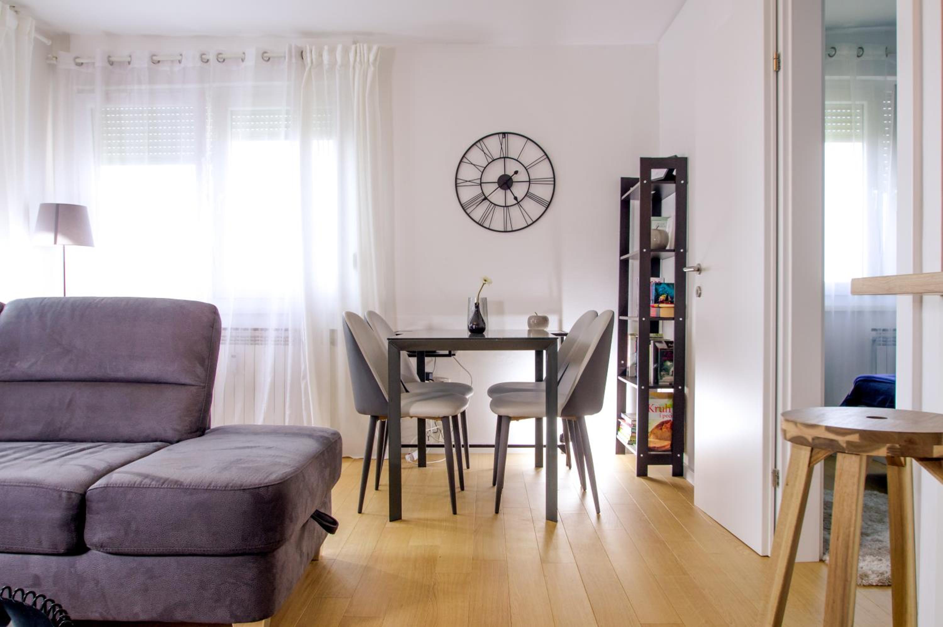 Two-Bedroom Apartment - Photo 24