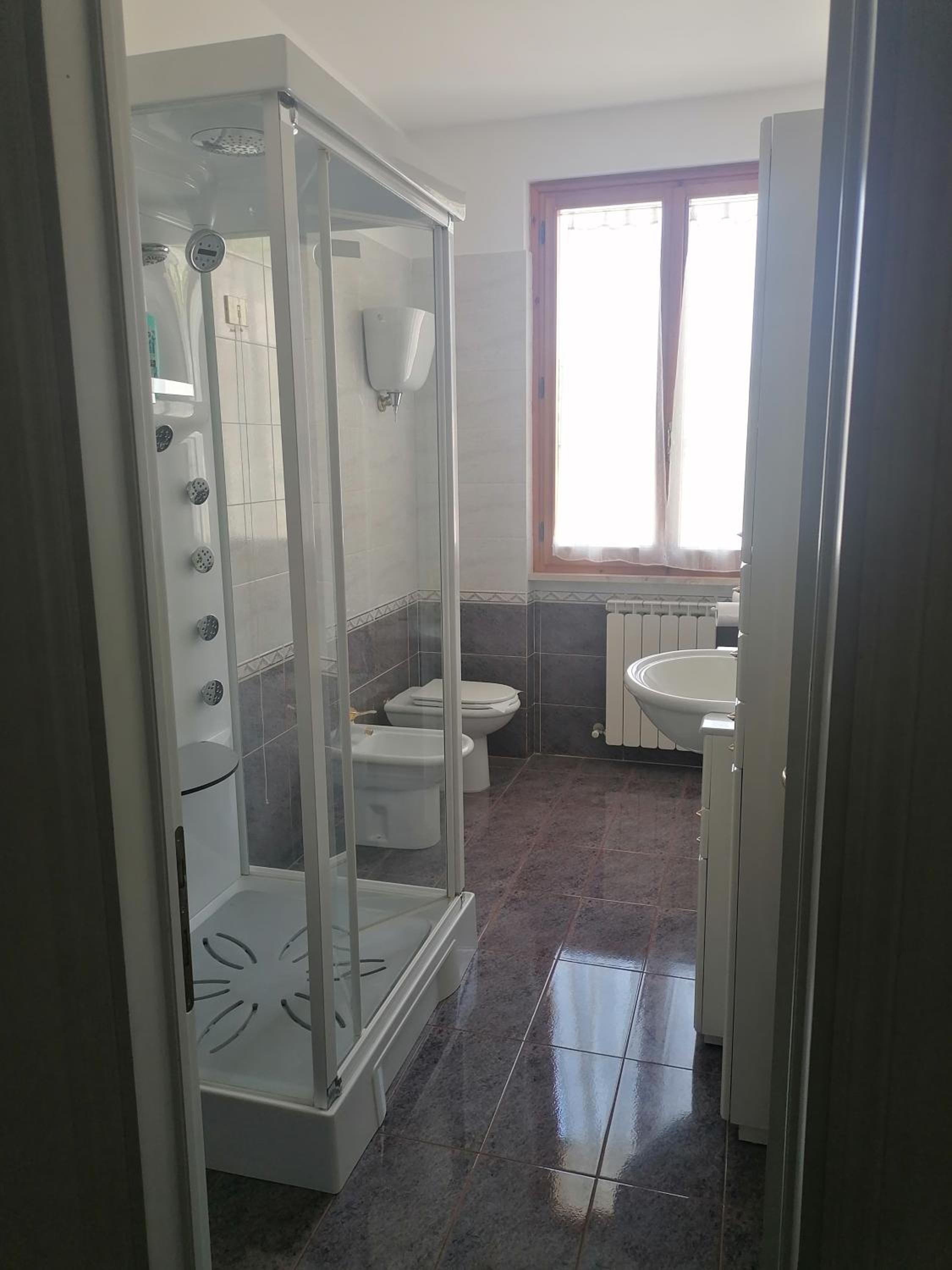 Double Room with Balcony (2 Adults + 1 Child) photo 3