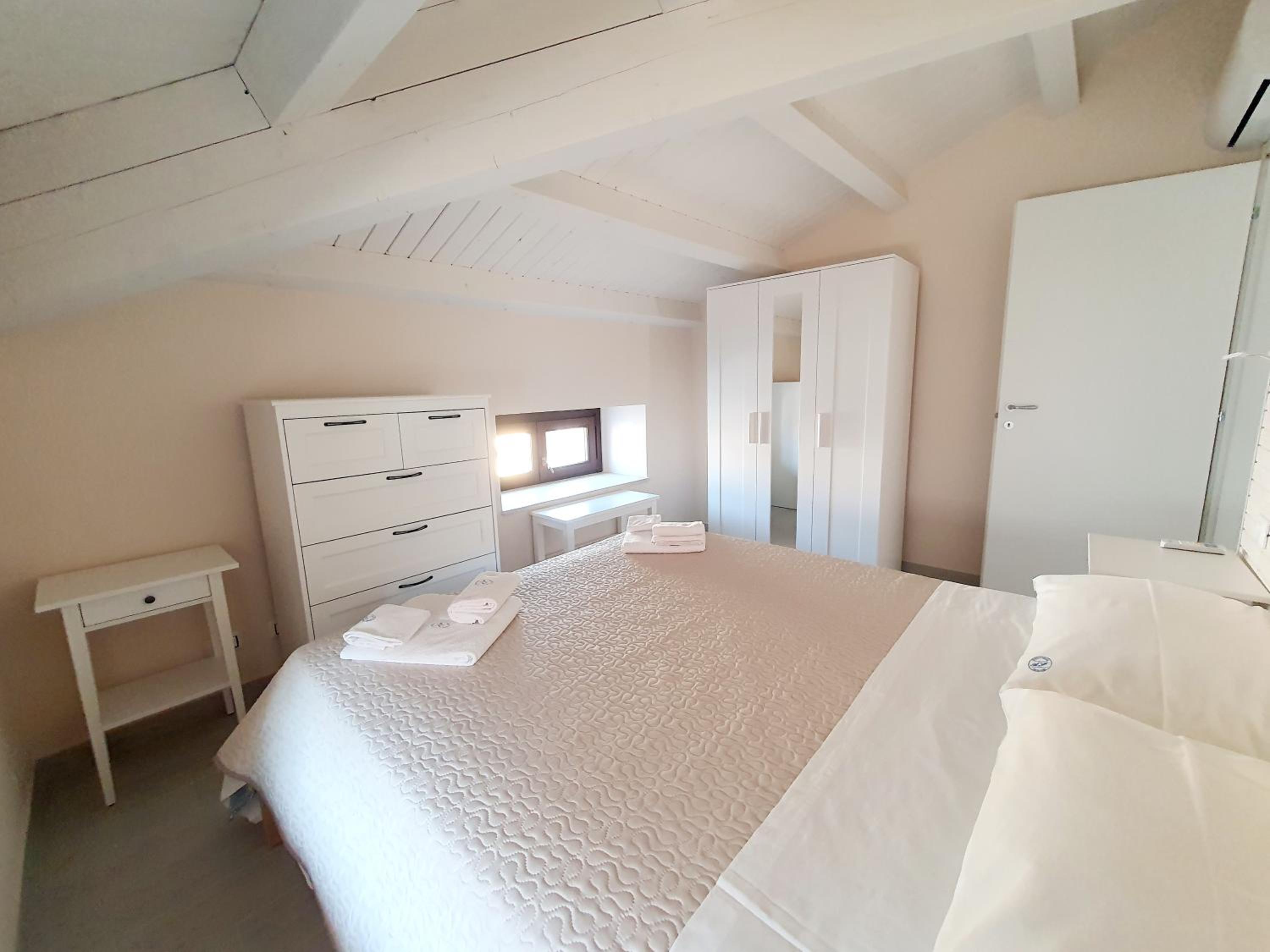 Apartment with Terrace photo 3