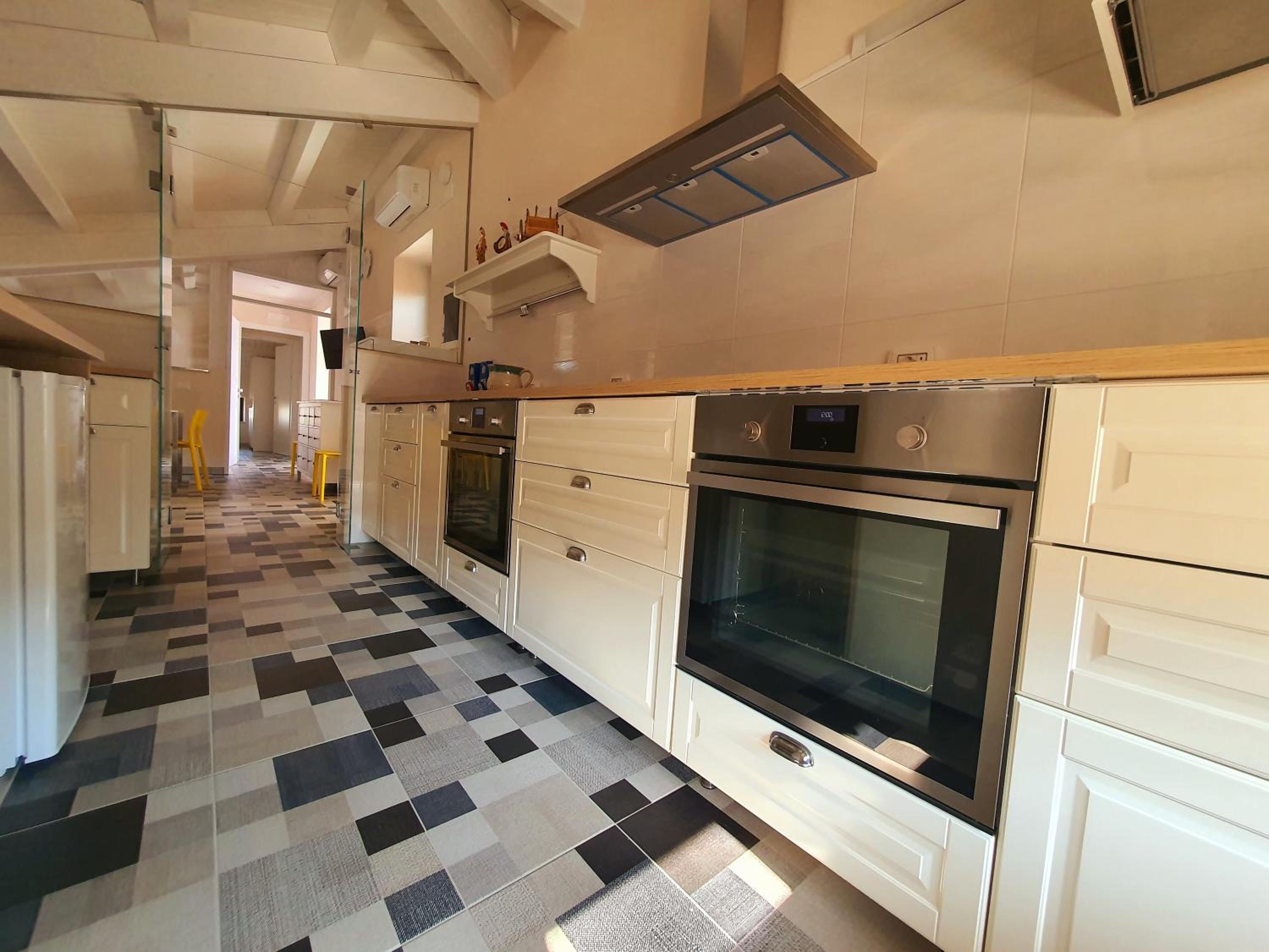 Apartment with Terrace photo 2