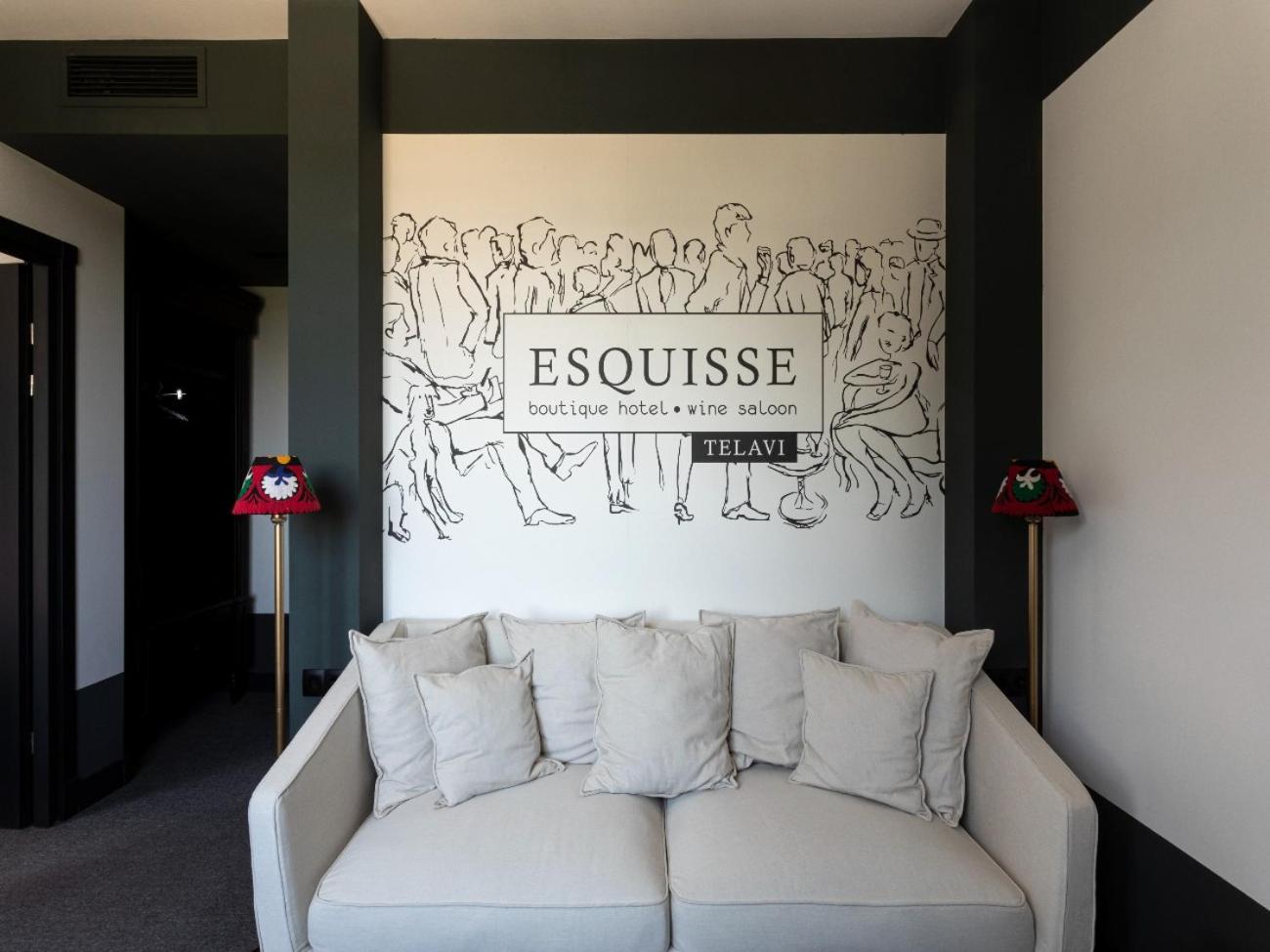 Deluxe Suite photo 3
