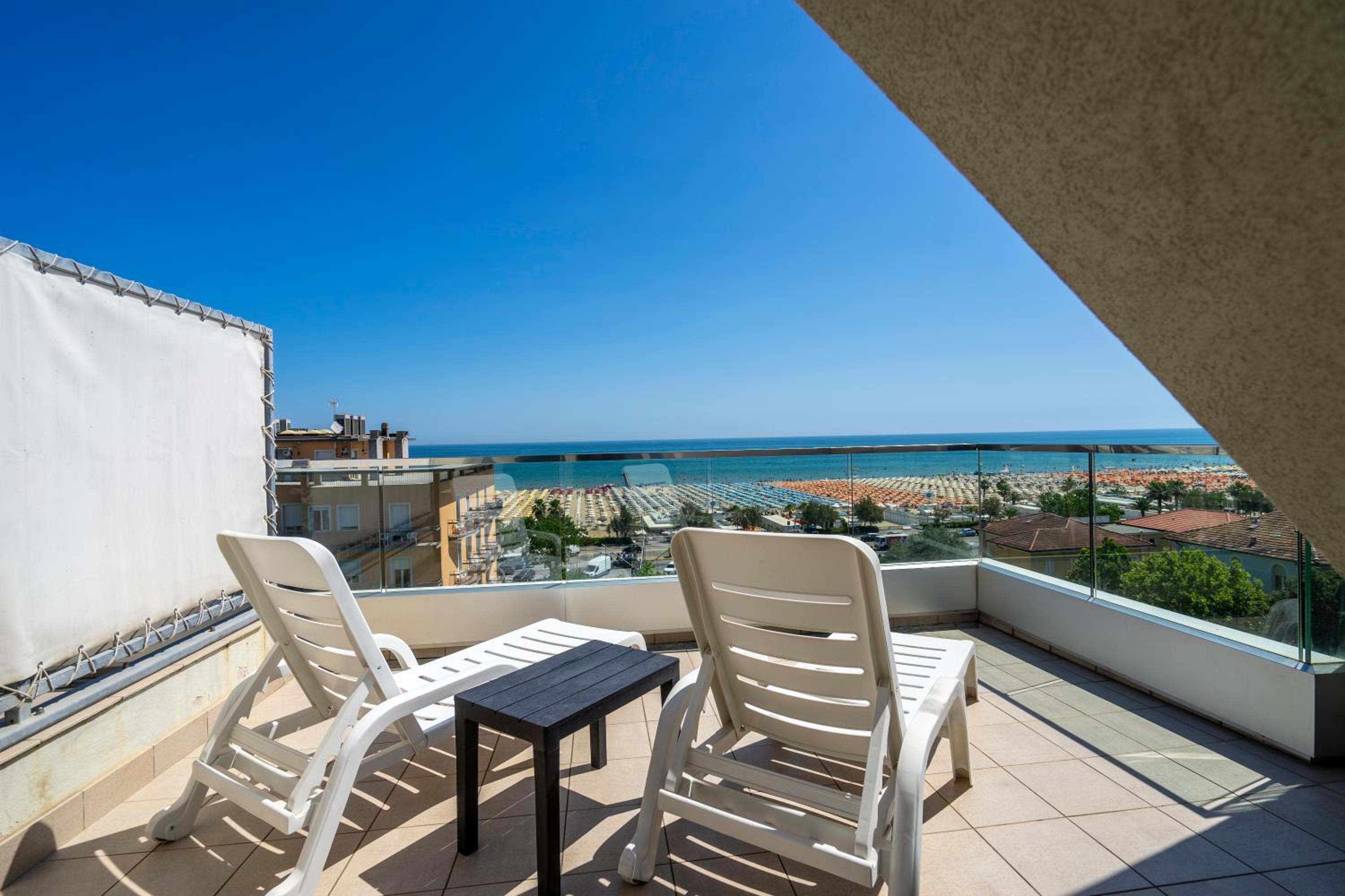 Apartment with Sea View photo 3