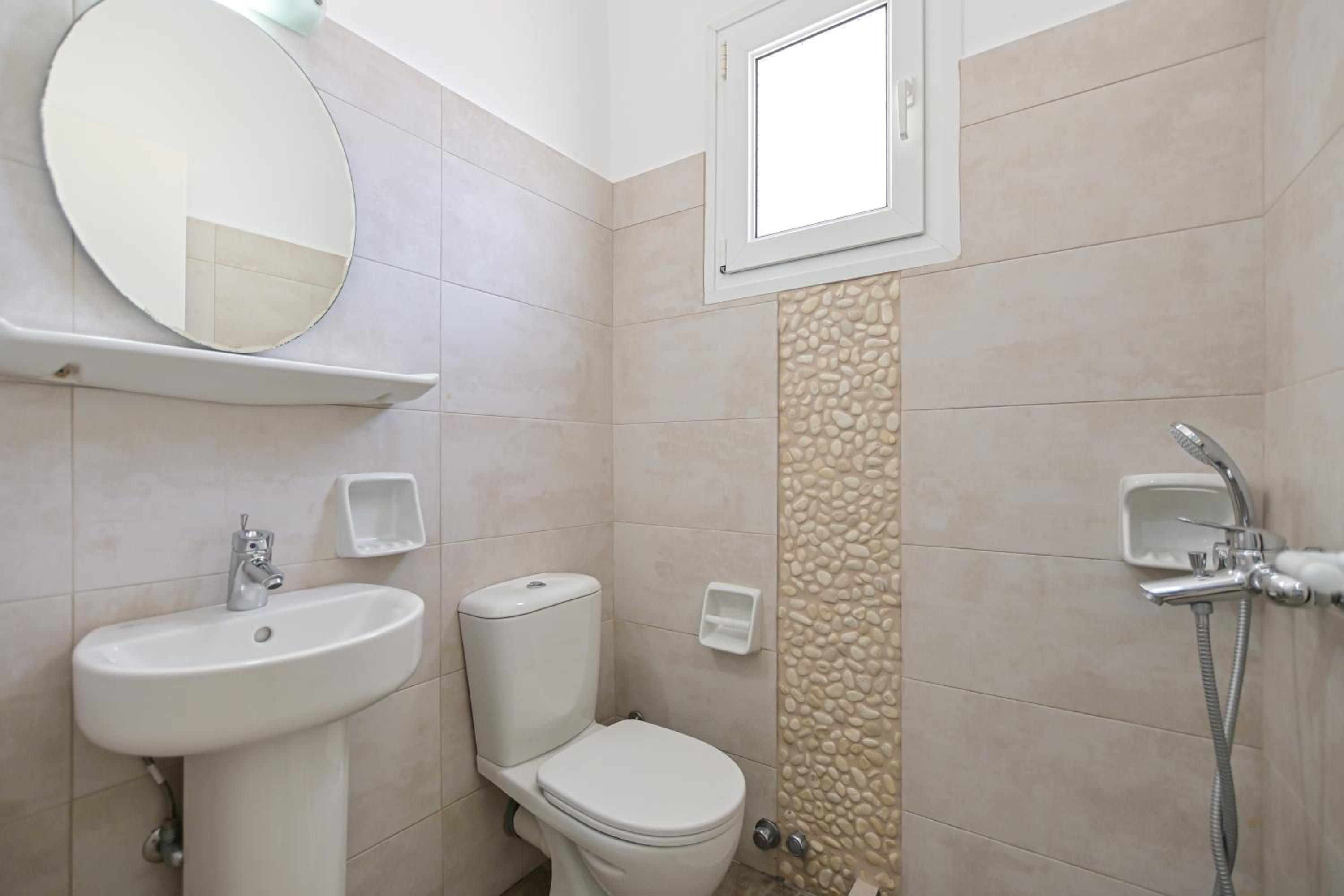 Double Room with Garden View - Photo 18