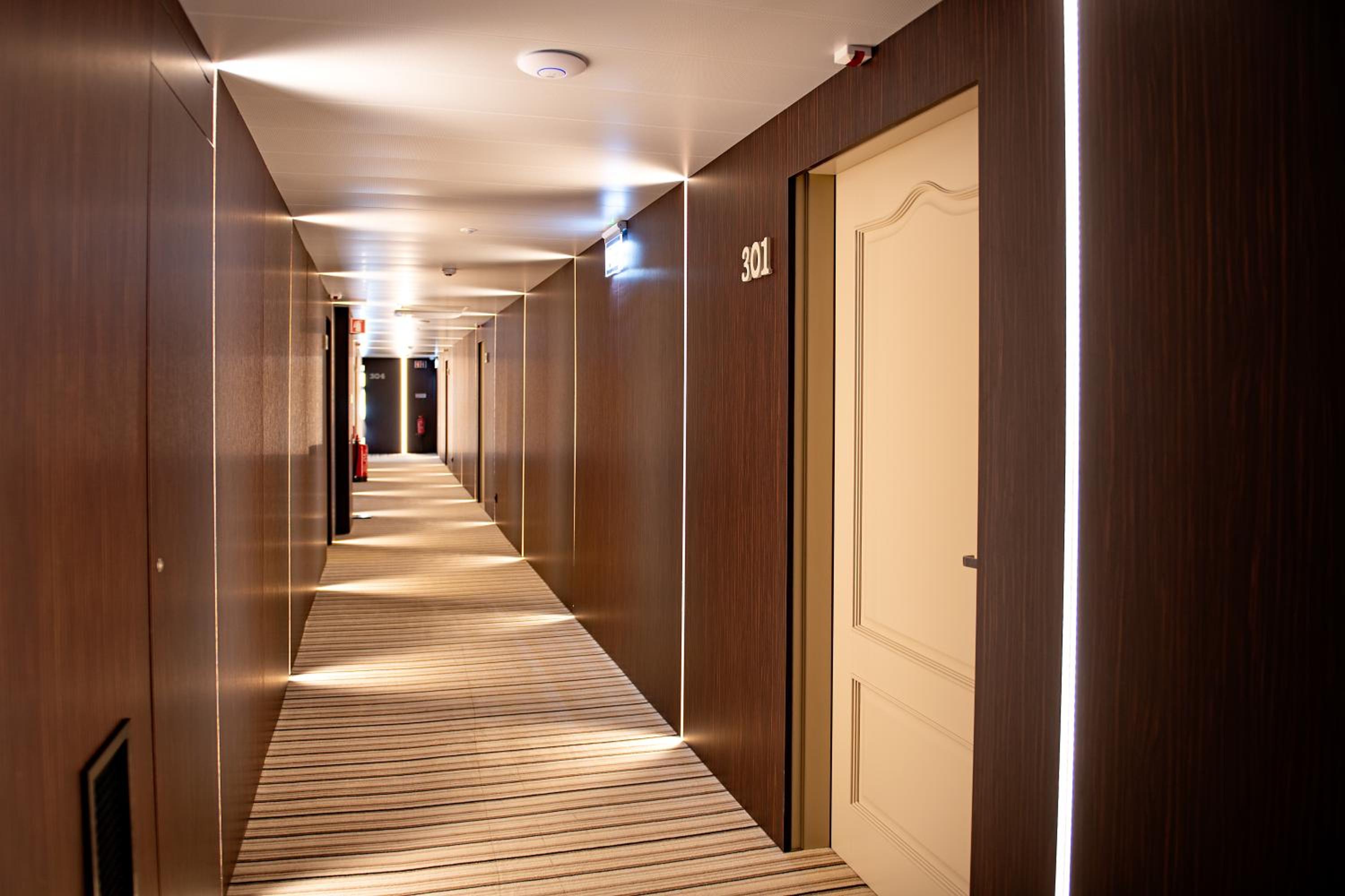 Double Room with Terrace - Photo 10