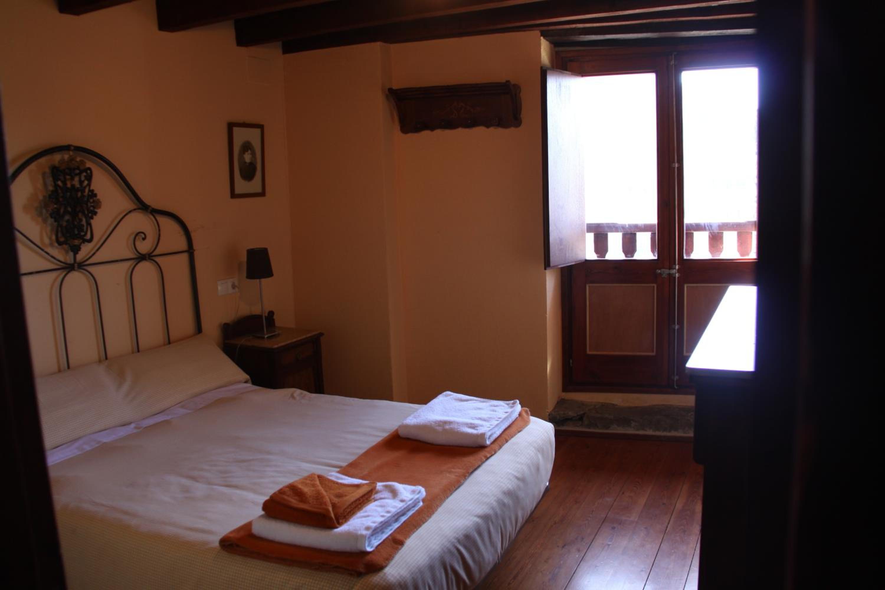 Apartment with Mountain View photo 3