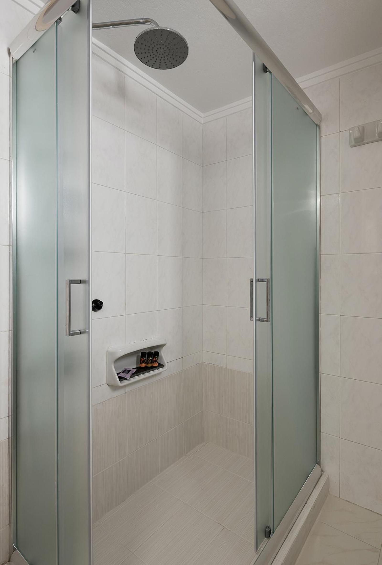 Two-Bedroom Apartment - Photo 7