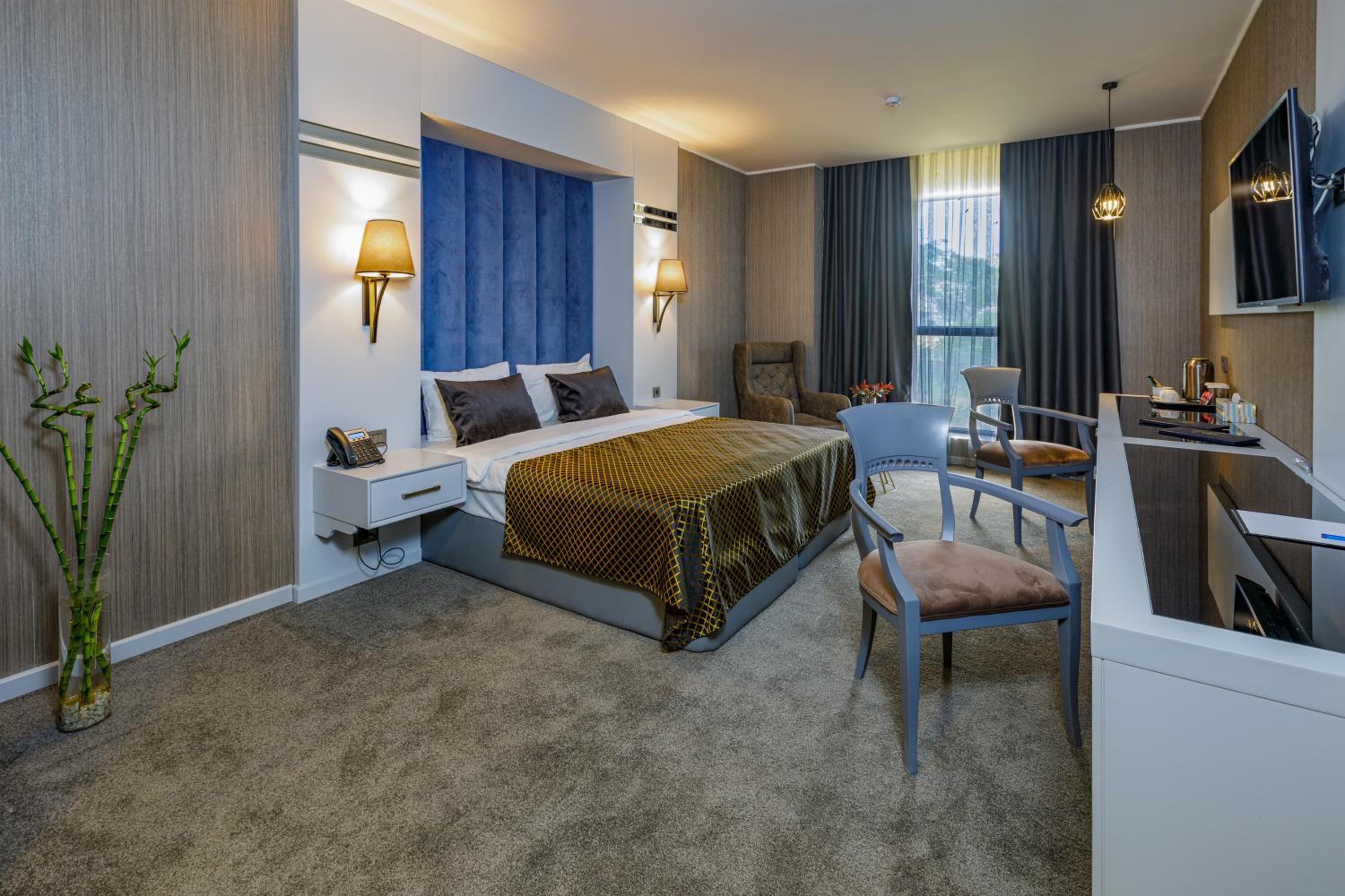 Standard Double Room - Photo 1
