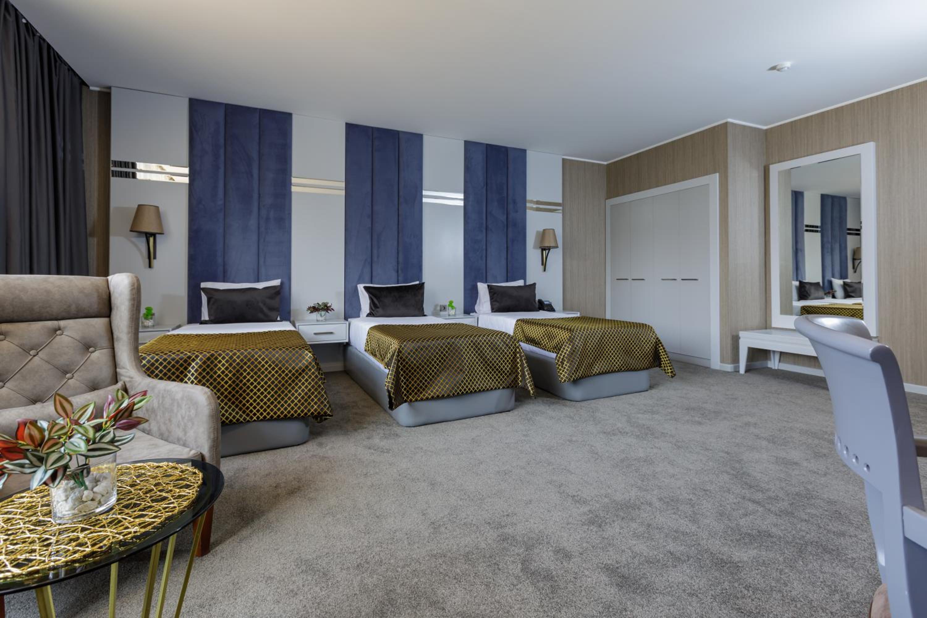 Triple Room - Photo 2