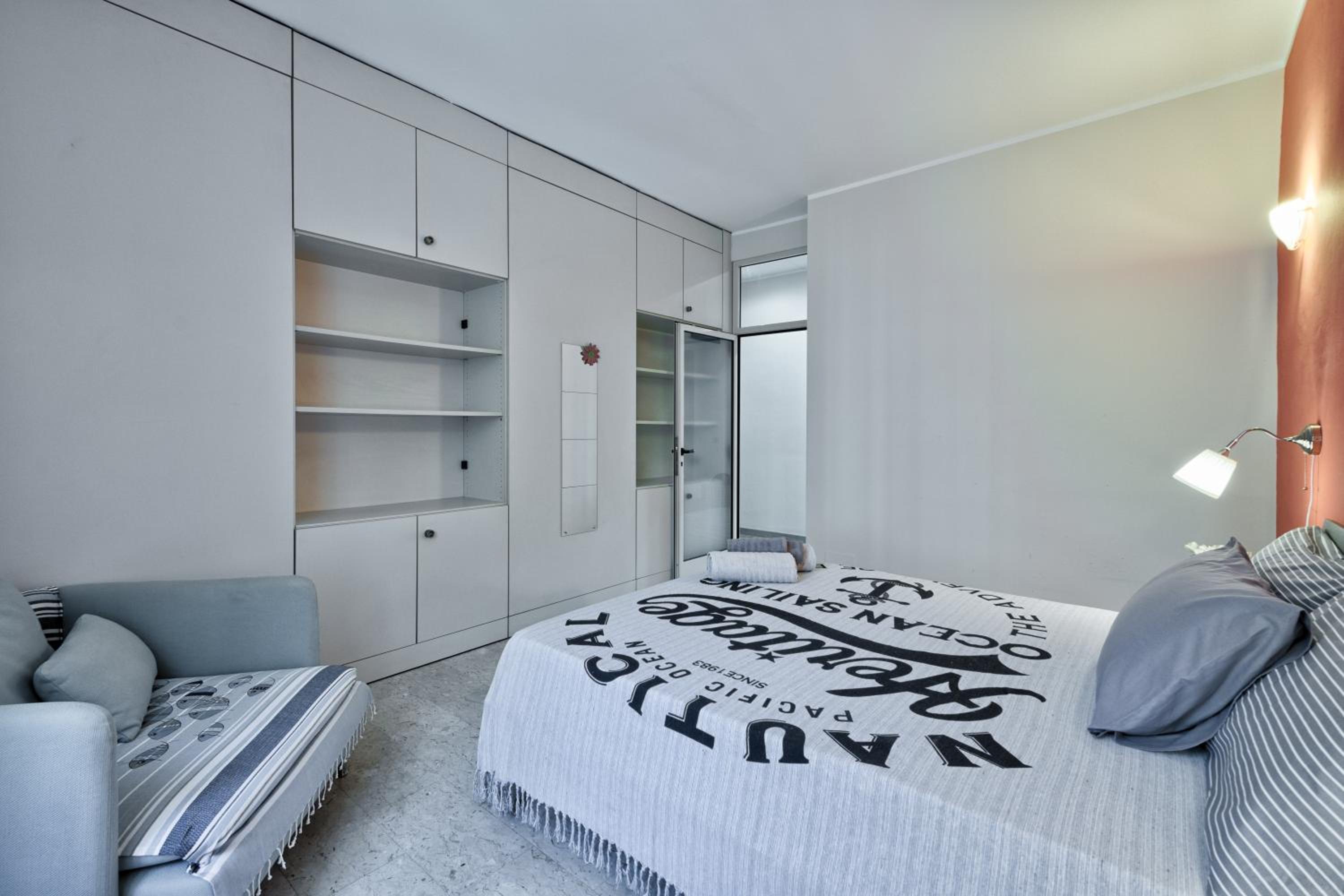 Three-Bedroom Apartment - Photo 14