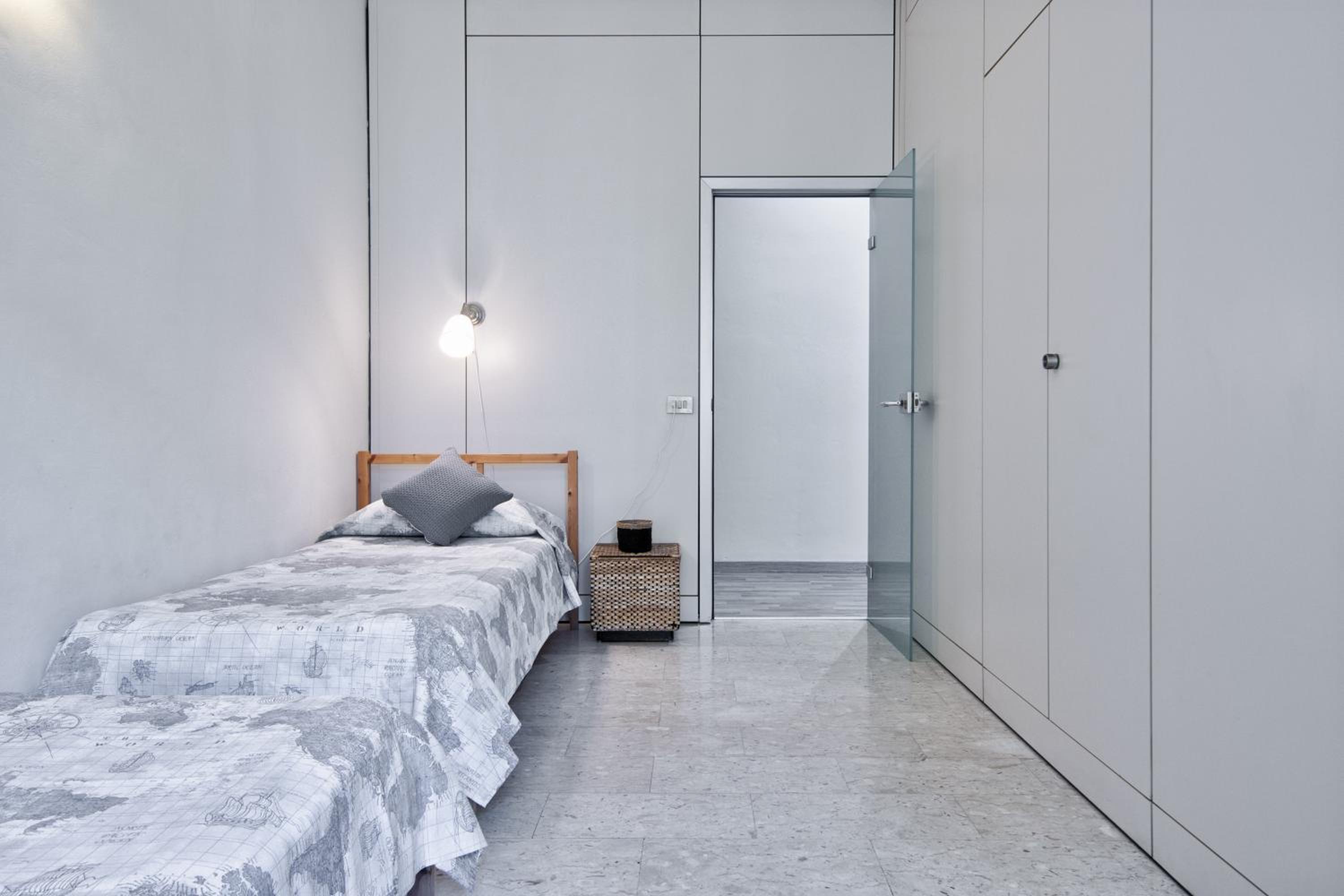 Three-Bedroom Apartment - Photo 18