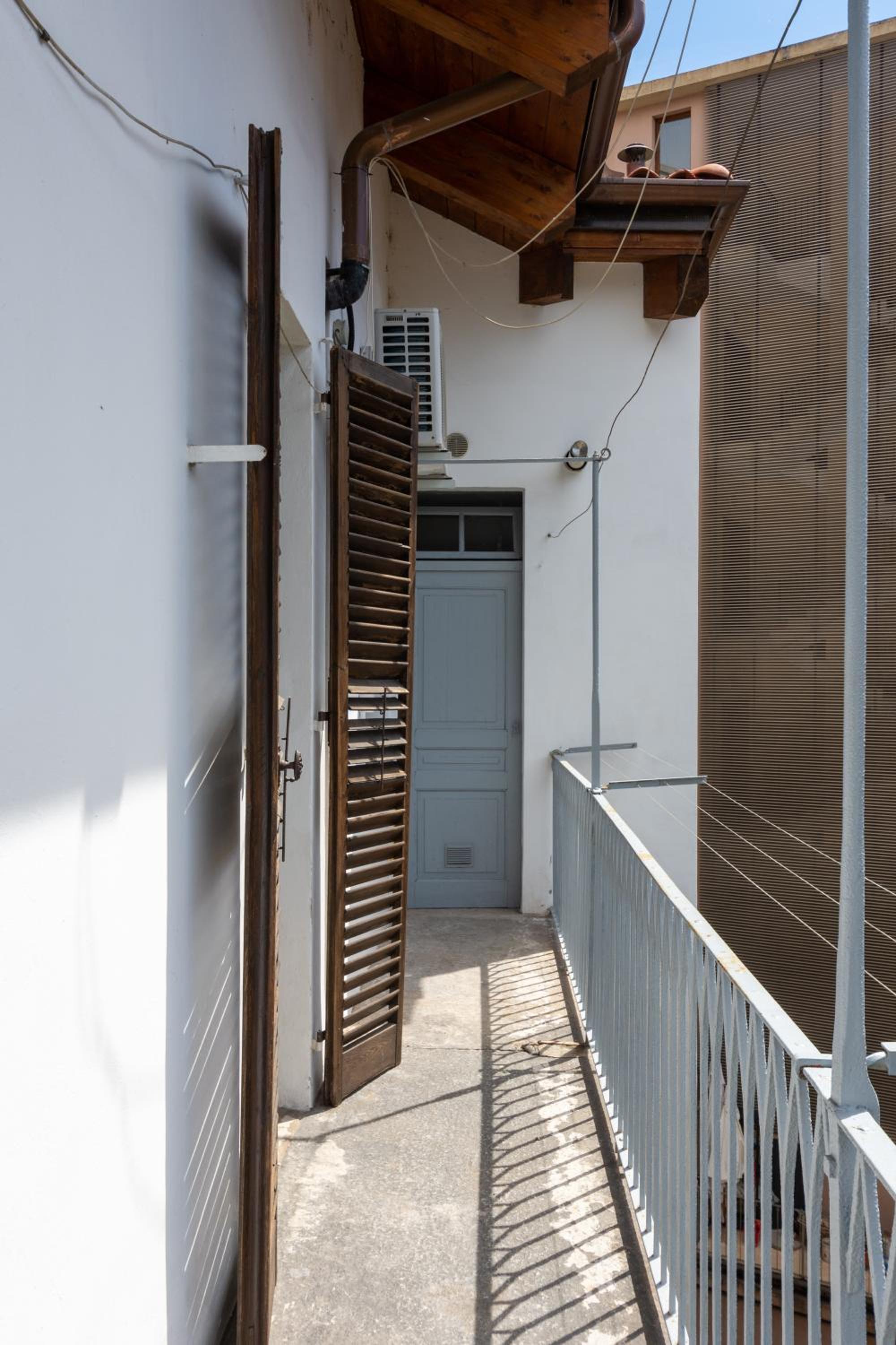 Three-Bedroom Apartment - Photo 35