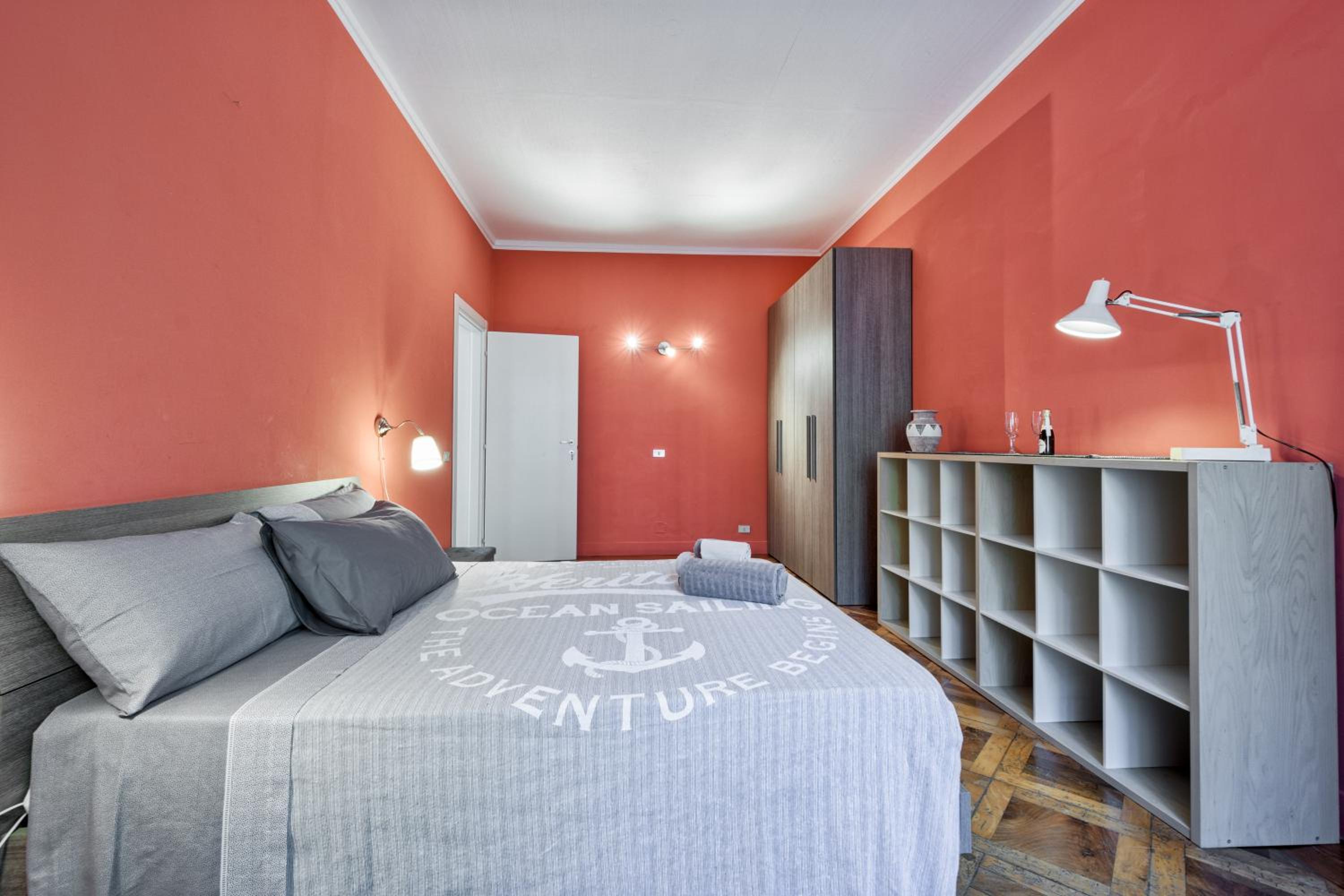 Three-Bedroom Apartment - Photo 36