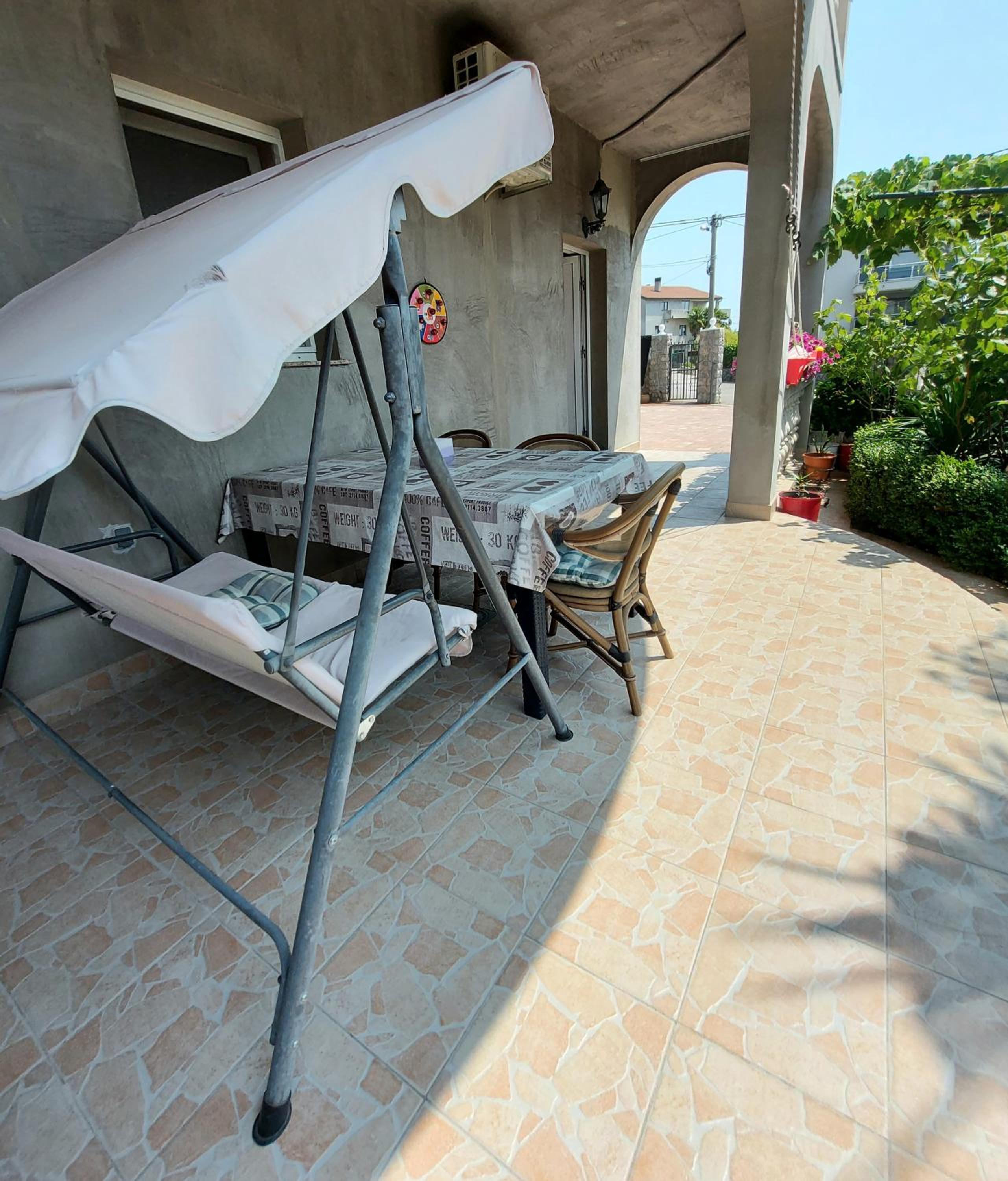 Apartment - Ground Floor - Photo 28