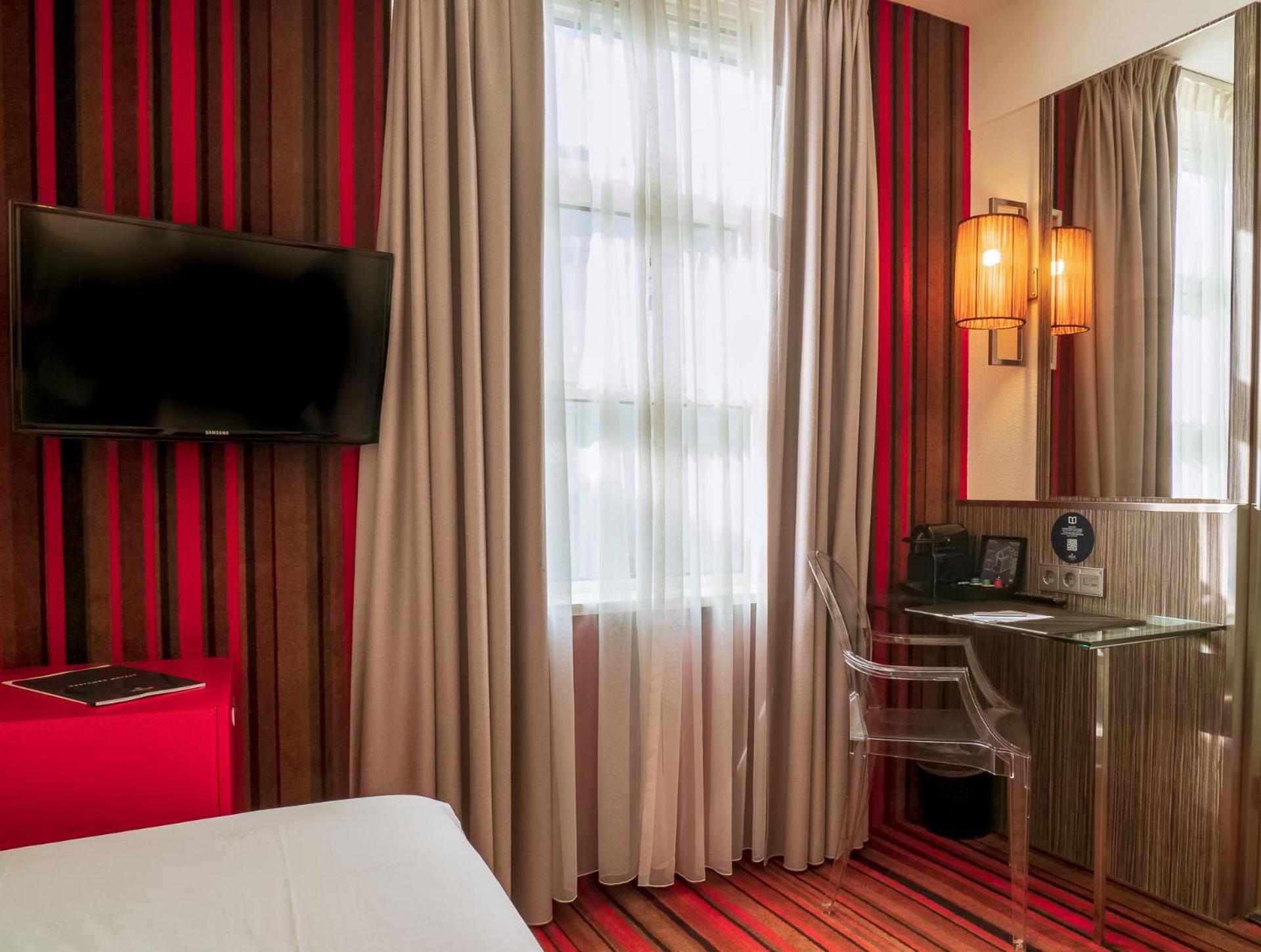 Single Room photo 2