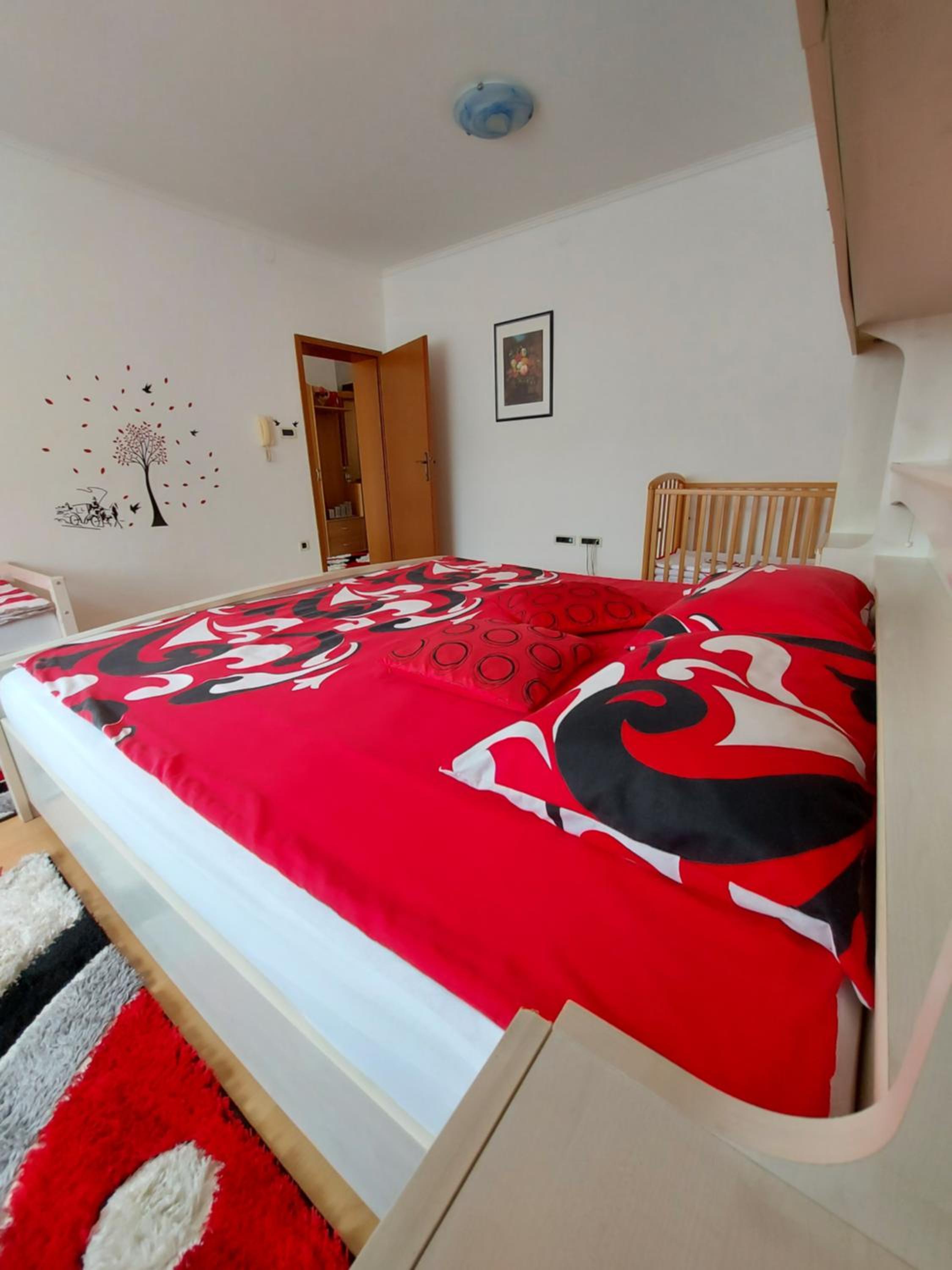 Apartment - Photo 17
