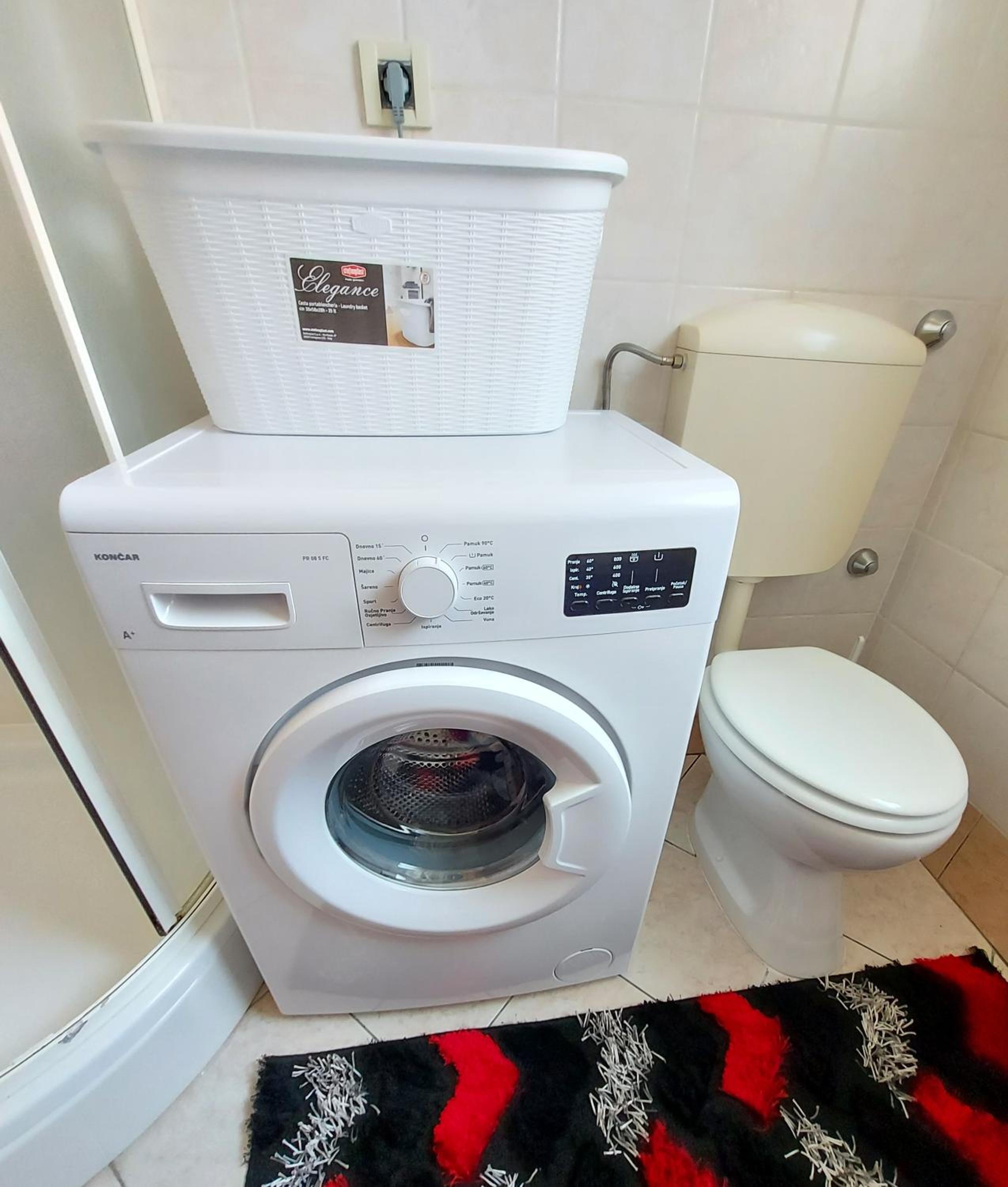 Apartment - Photo 11