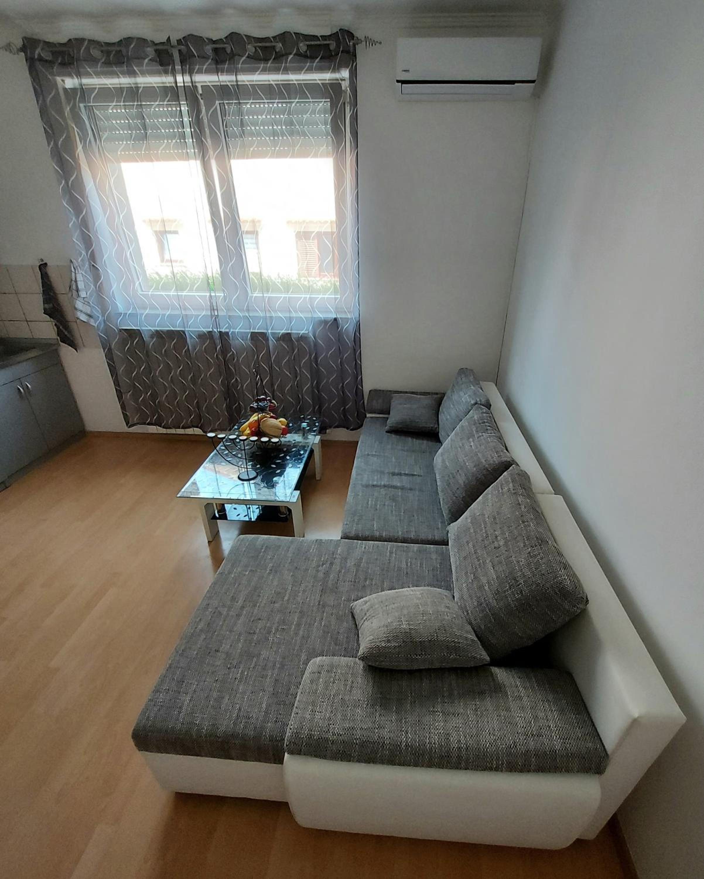 Apartment - Photo 8
